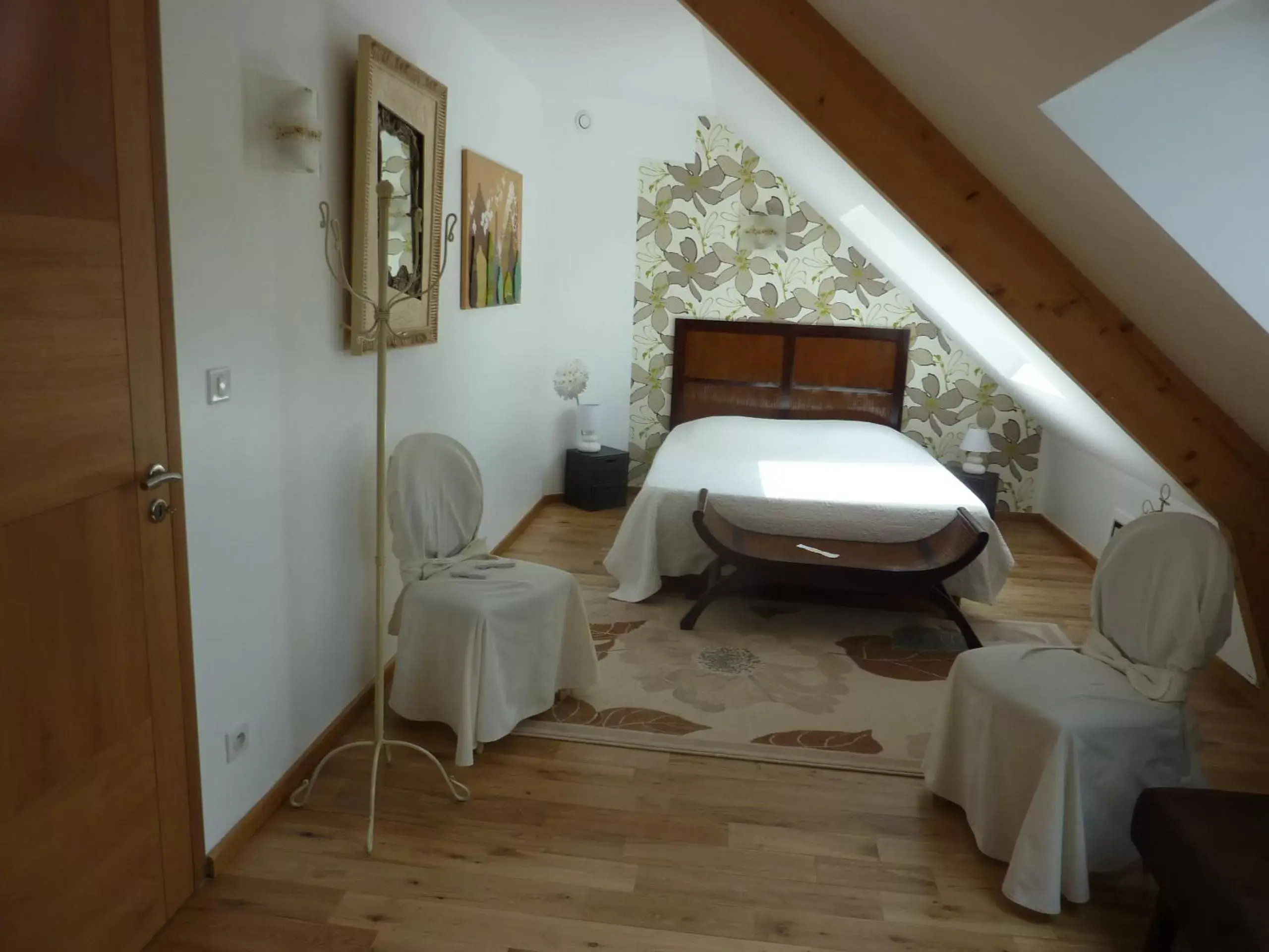 Double Room in Les Chambres D'oriane Double Room in Les Chambres D'oriane