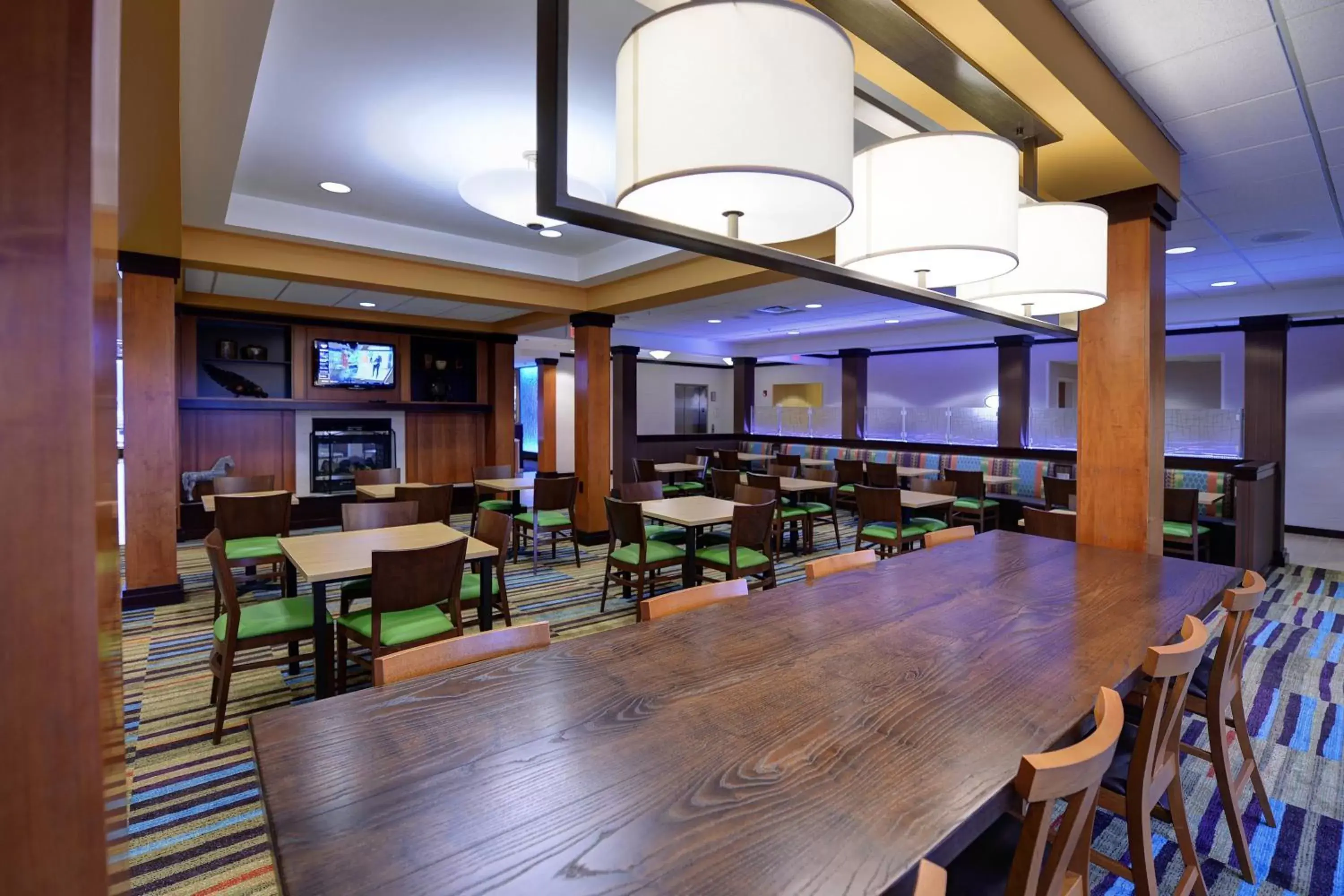 Breakfast, Restaurant/Places to Eat in Fairfield Inn & Suites by Marriott Wausau