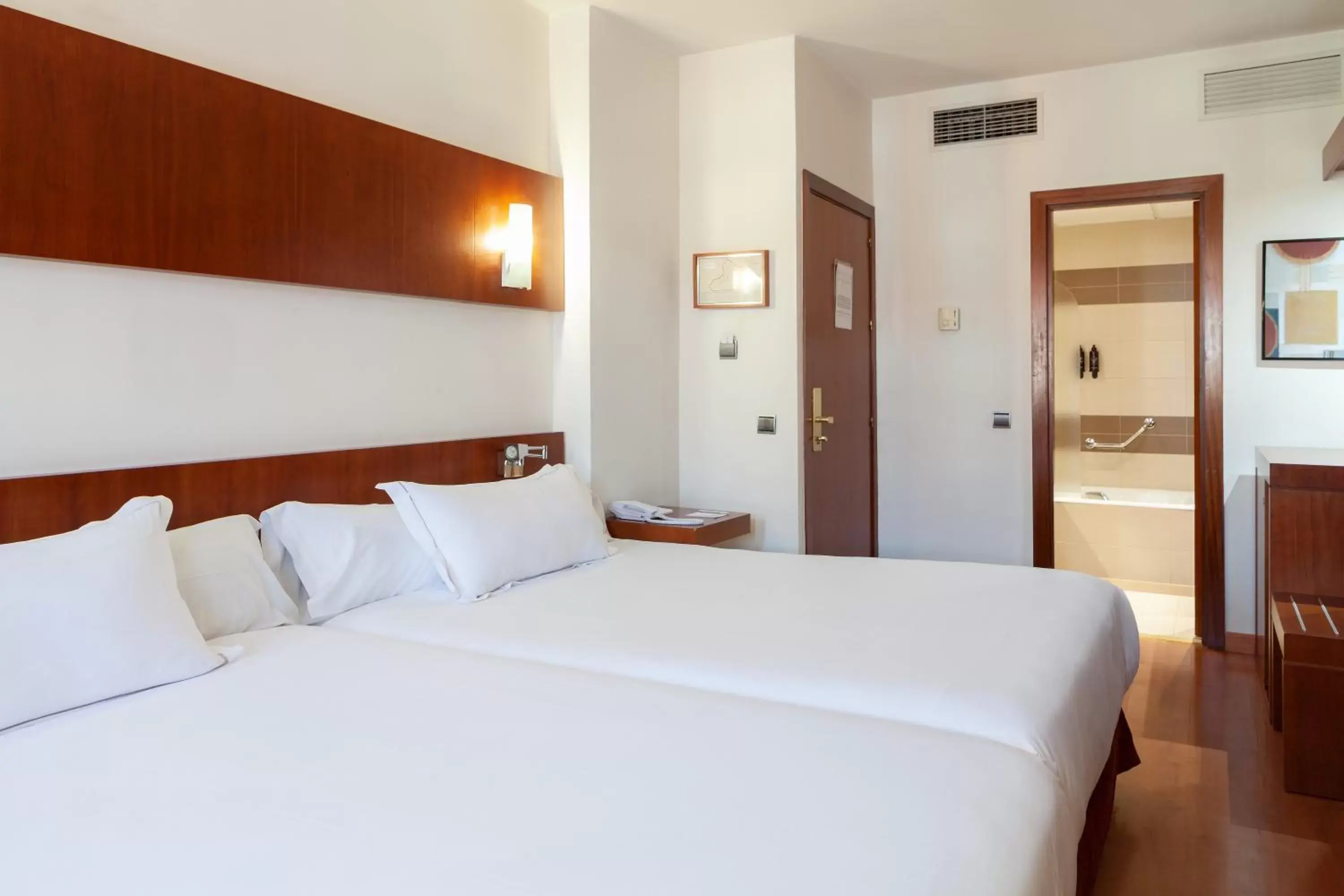 Bedroom, Bed in Senator Huelva