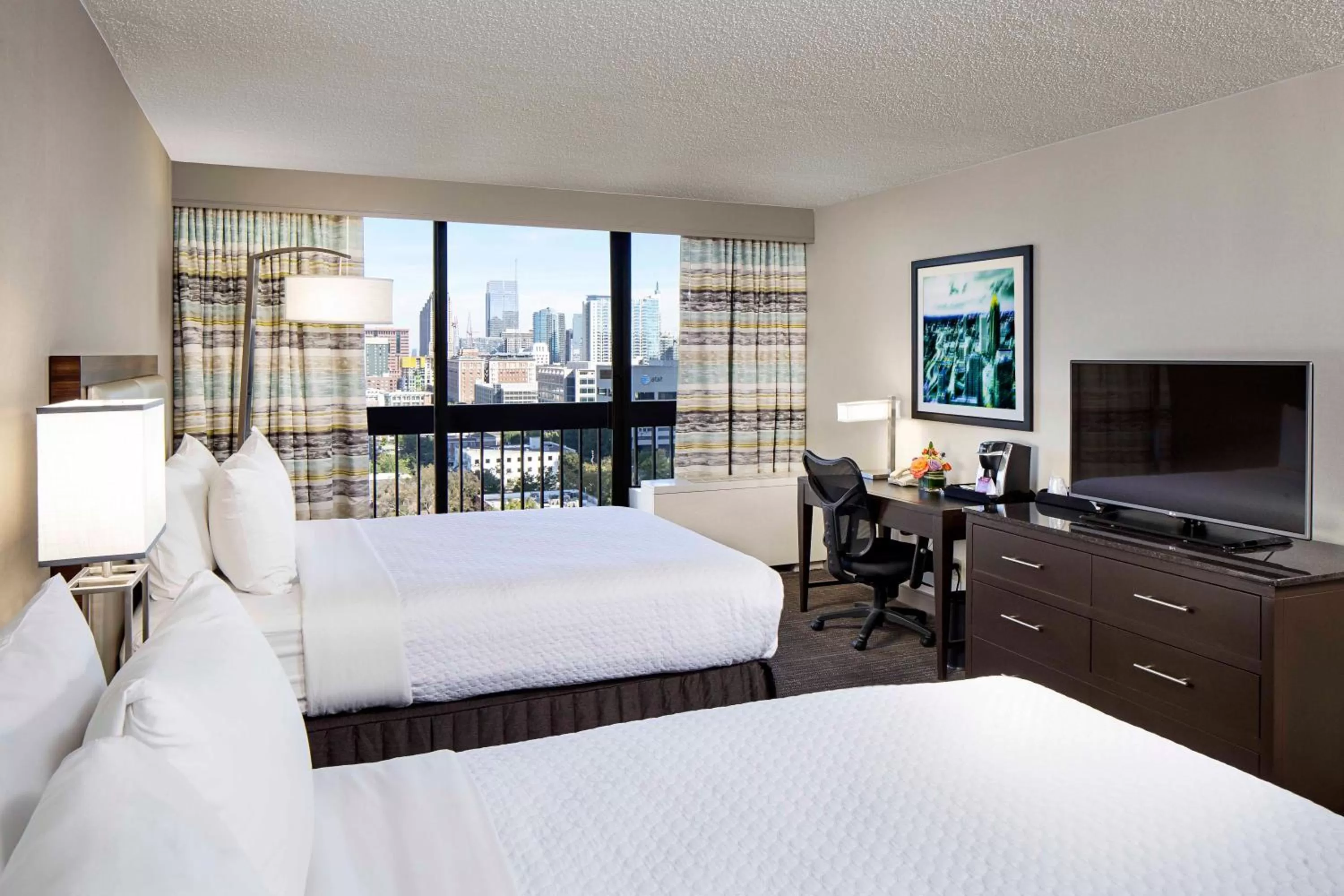 Bed in Crowne Plaza Atlanta - Midtown by IHG