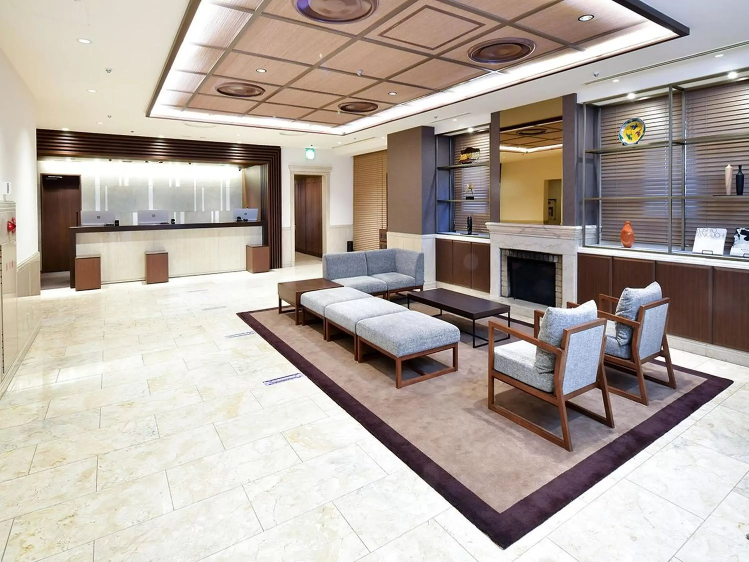 Lobby or reception in HOTEL MYSTAYS Kanazawa Katamachi