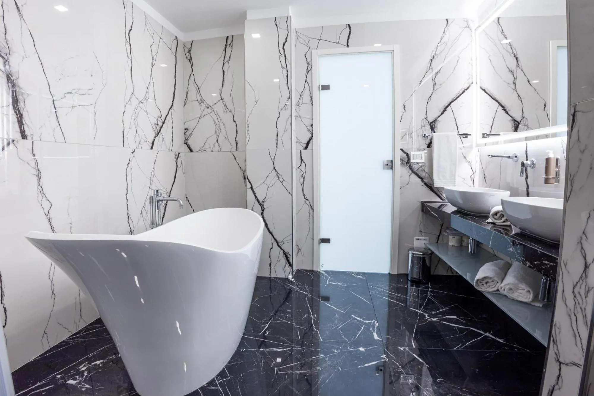 Bathroom in Grand Hotel Costa Brada