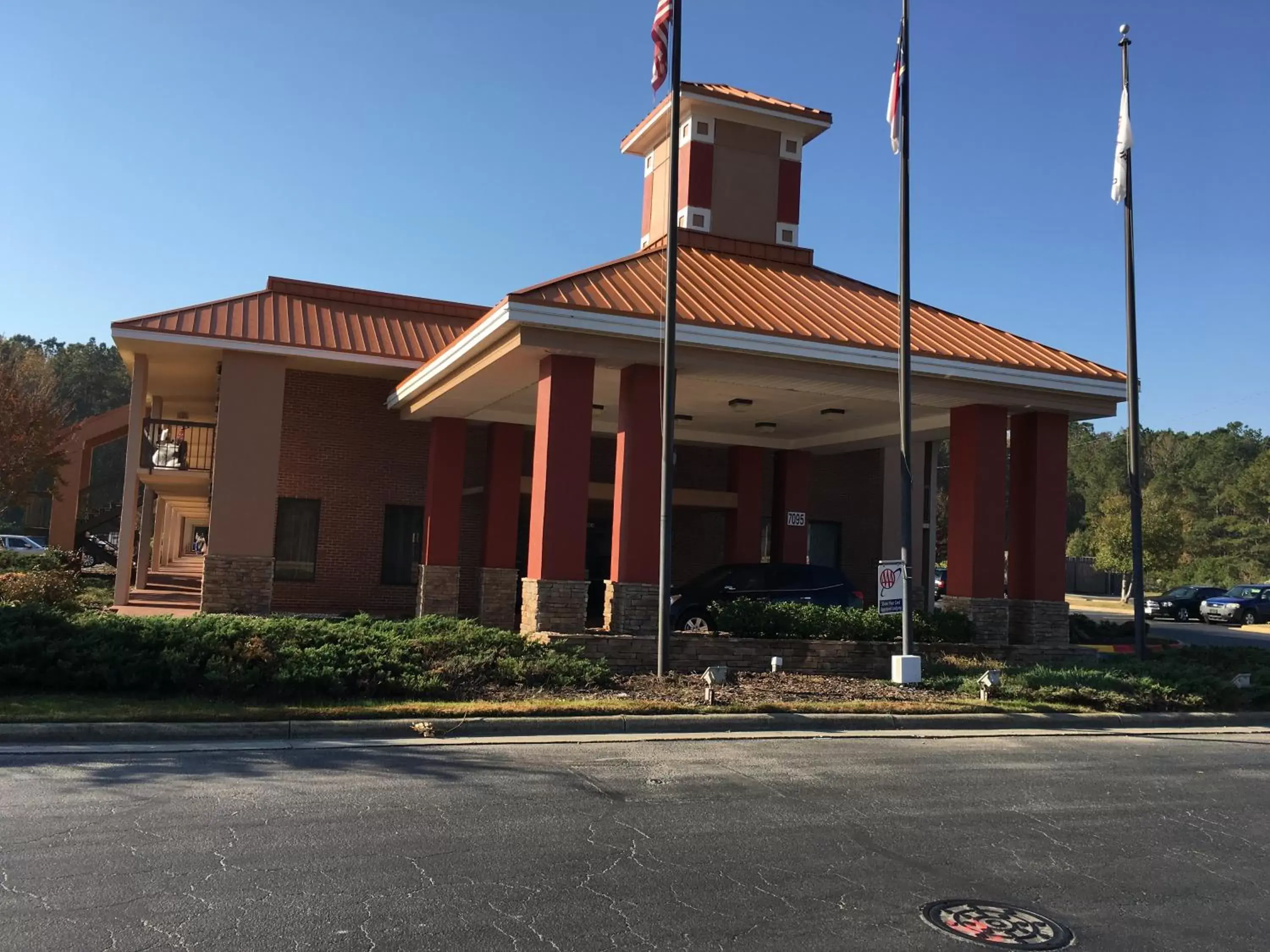 Property building in Baymont by Wyndham Rocky Mount I-95 Property building in Baymont by Wyndham Rocky Mount I-95