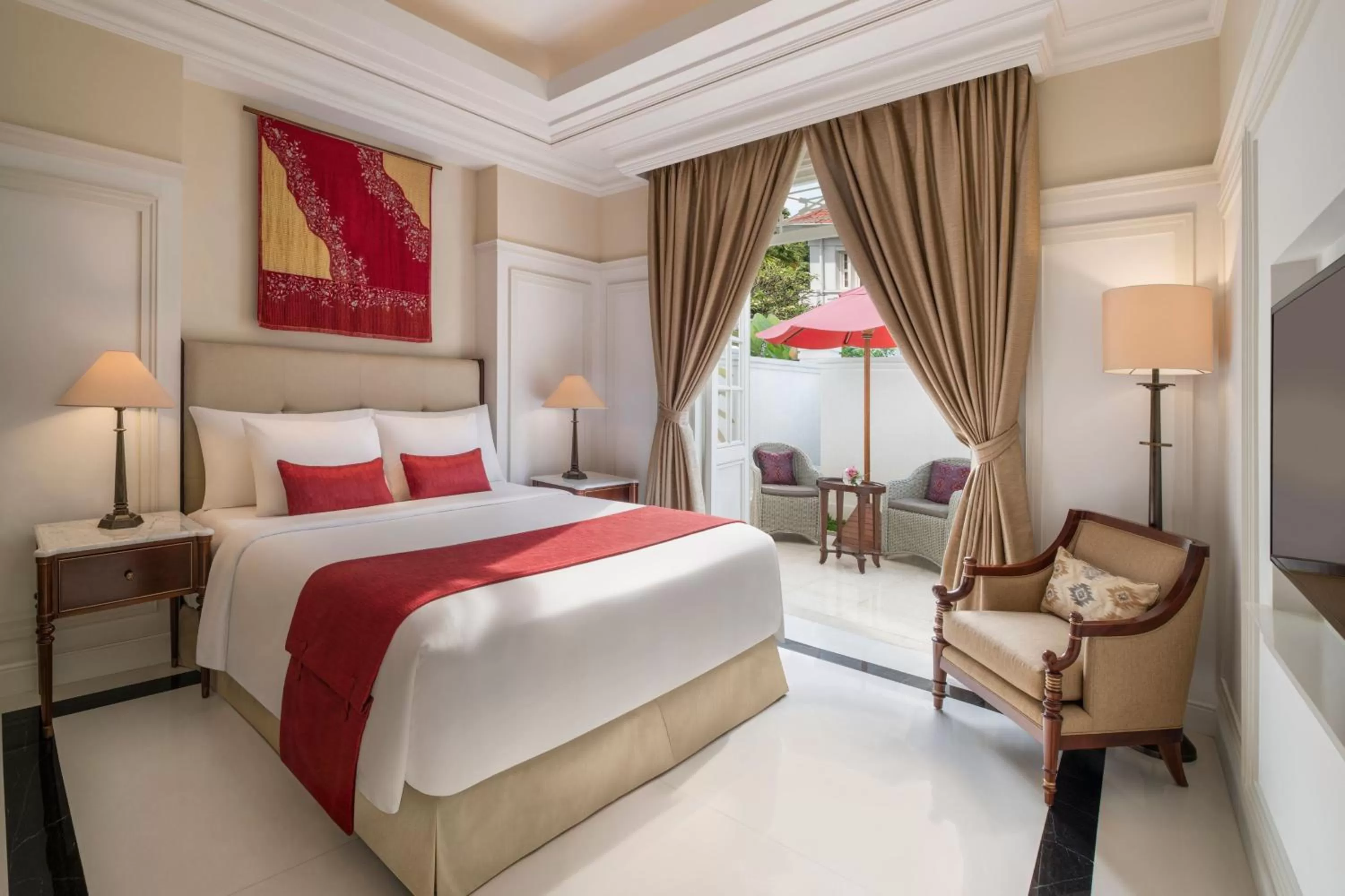 Photo of the whole room, Bed in The Hermitage, A Tribute Portfolio Hotel, Jakarta