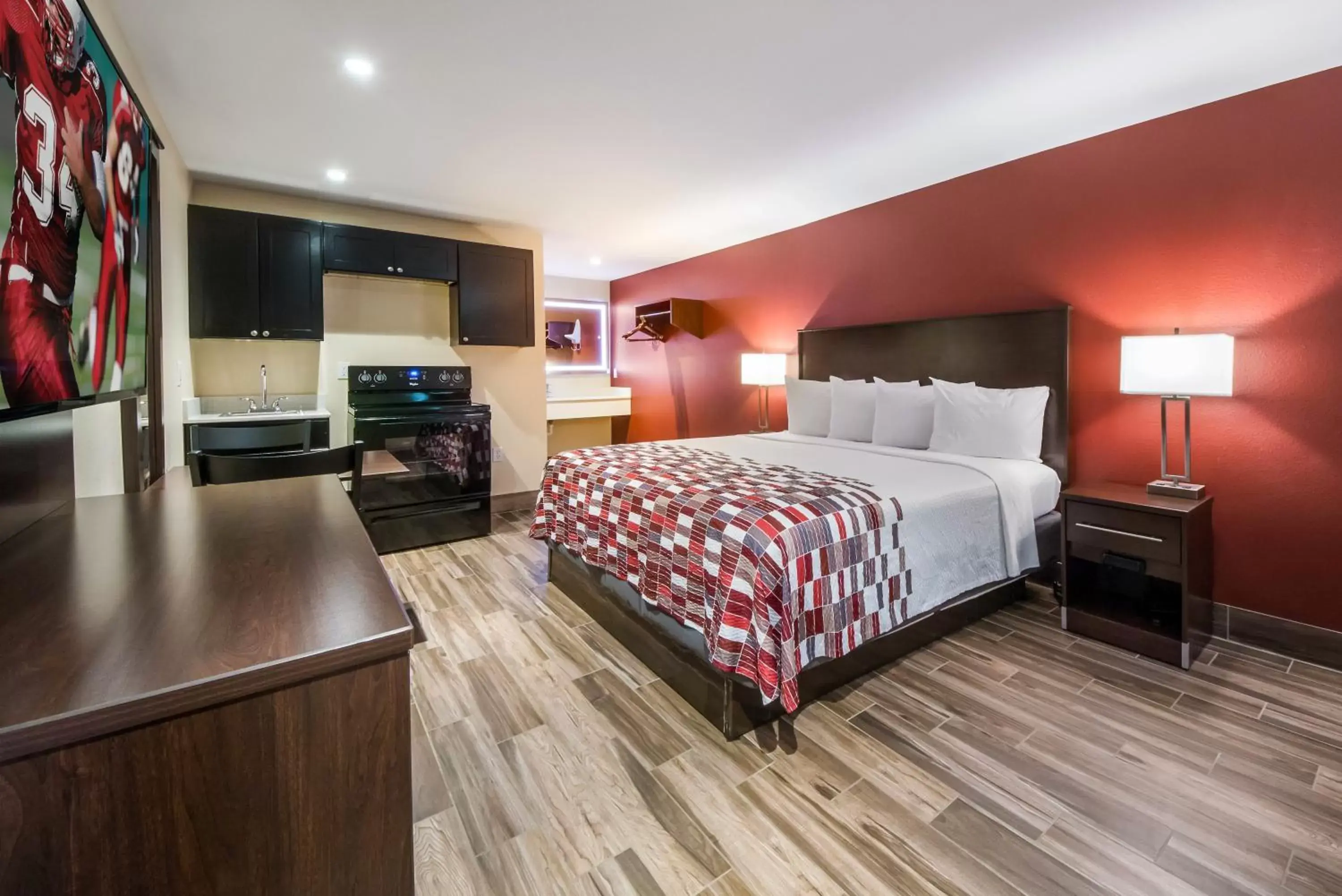 Bedroom, Bed in Ocean's Edge Hotel, Port Aransas,TX