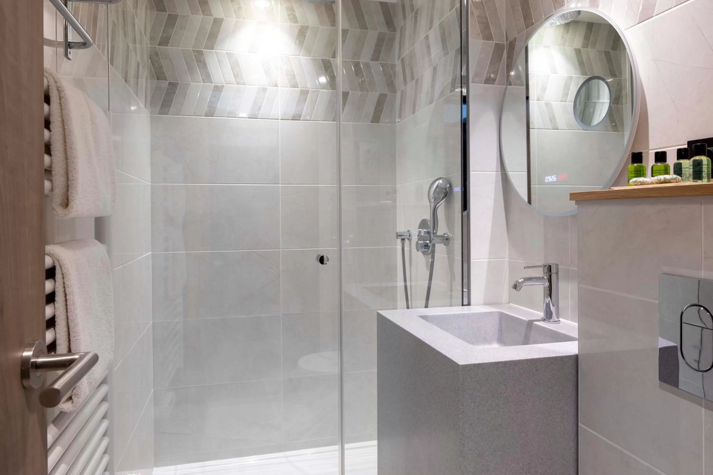 Bathroom in Daunou Opéra