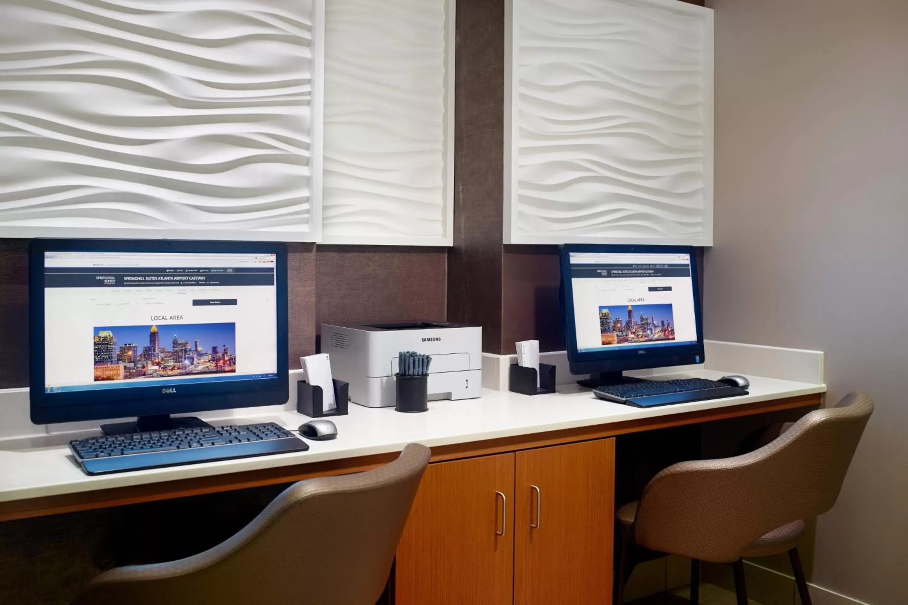 Business facilities, Business Area/Conference Room in SpringHill Suites by Marriott Atlanta Airport Gateway