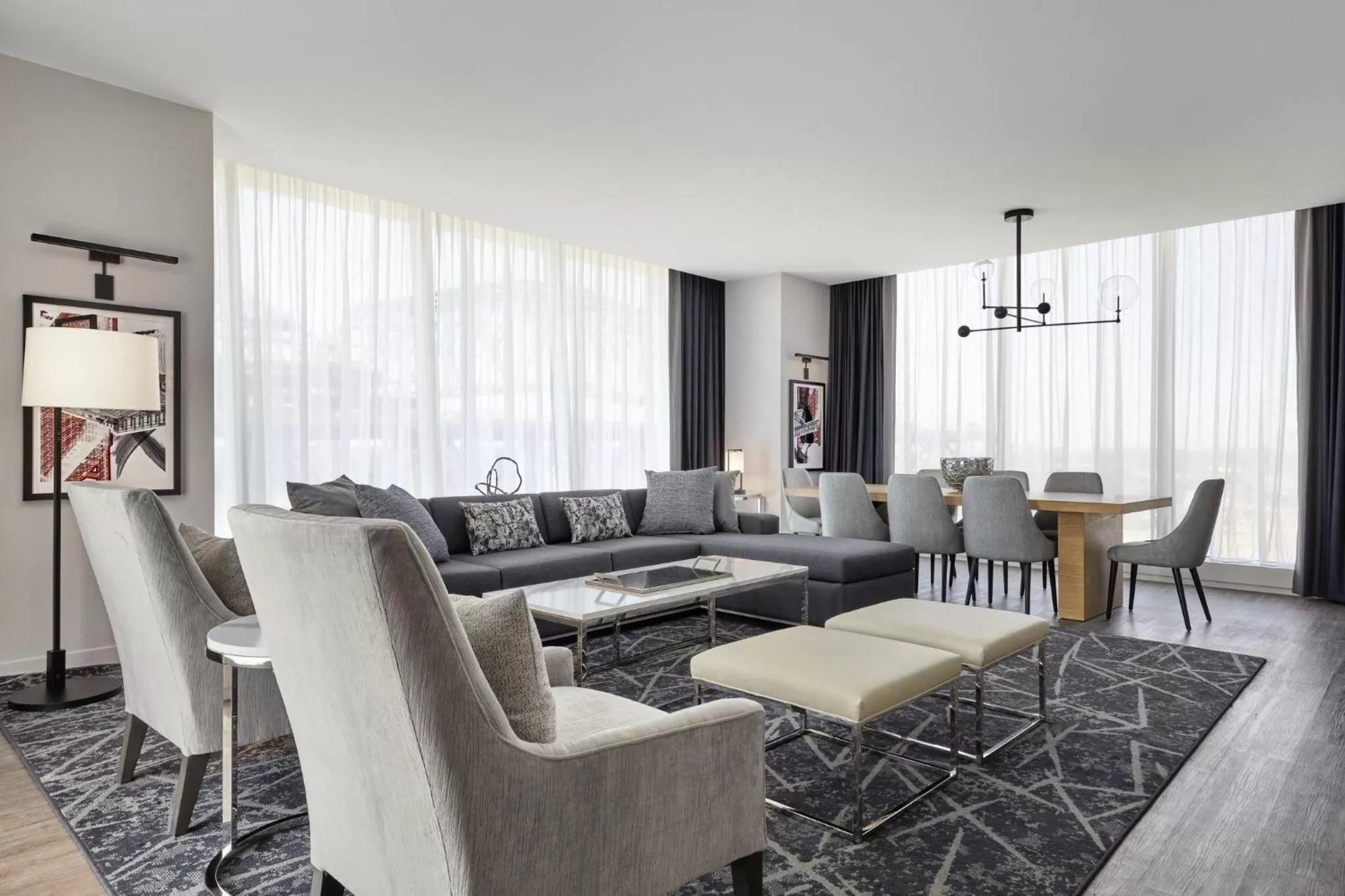 Photo of the whole room in Live! by Loews - Arlington, TX