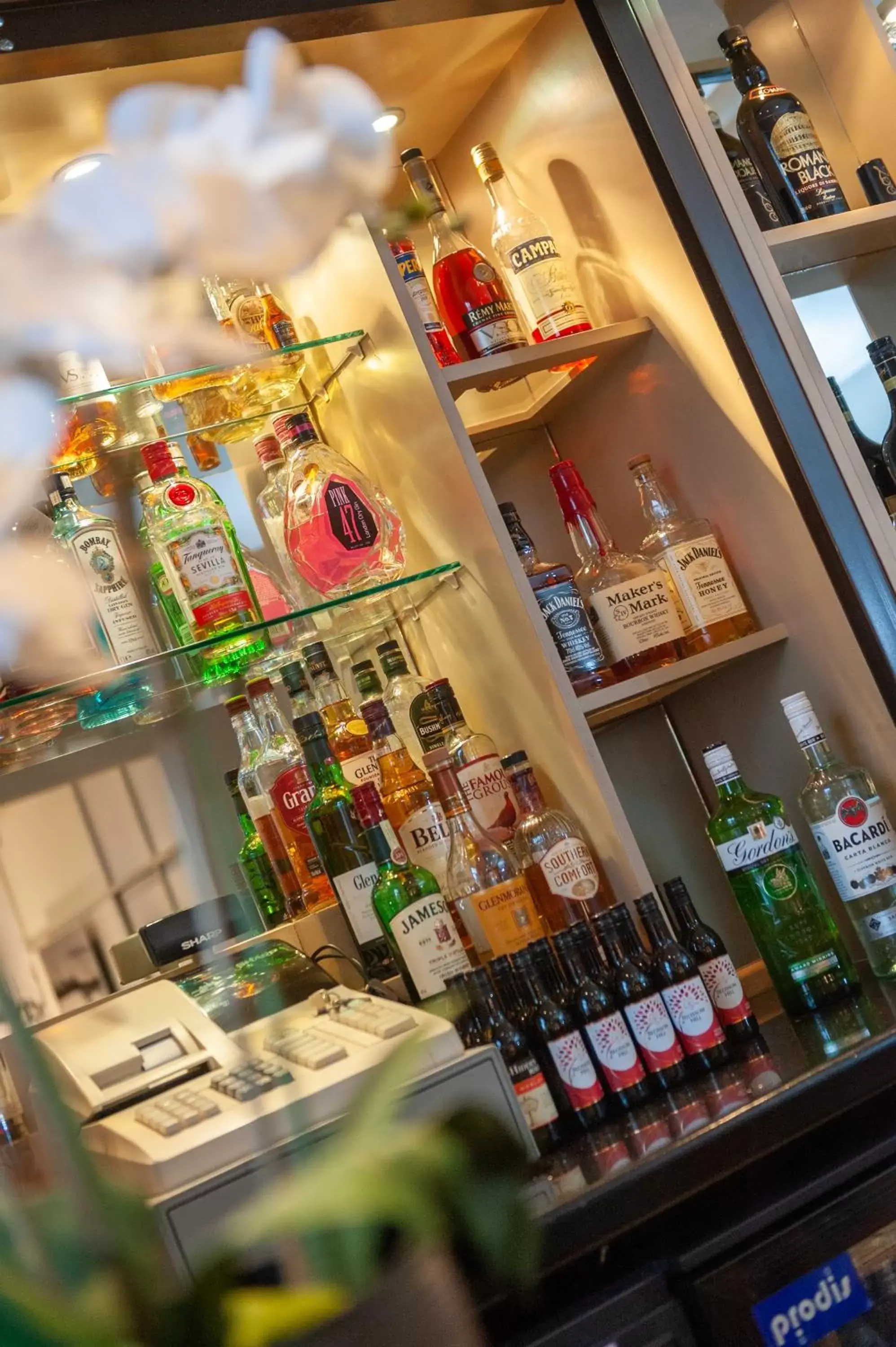 Lounge or bar in Osborne Hotel Lounge or bar in Osborne Hotel