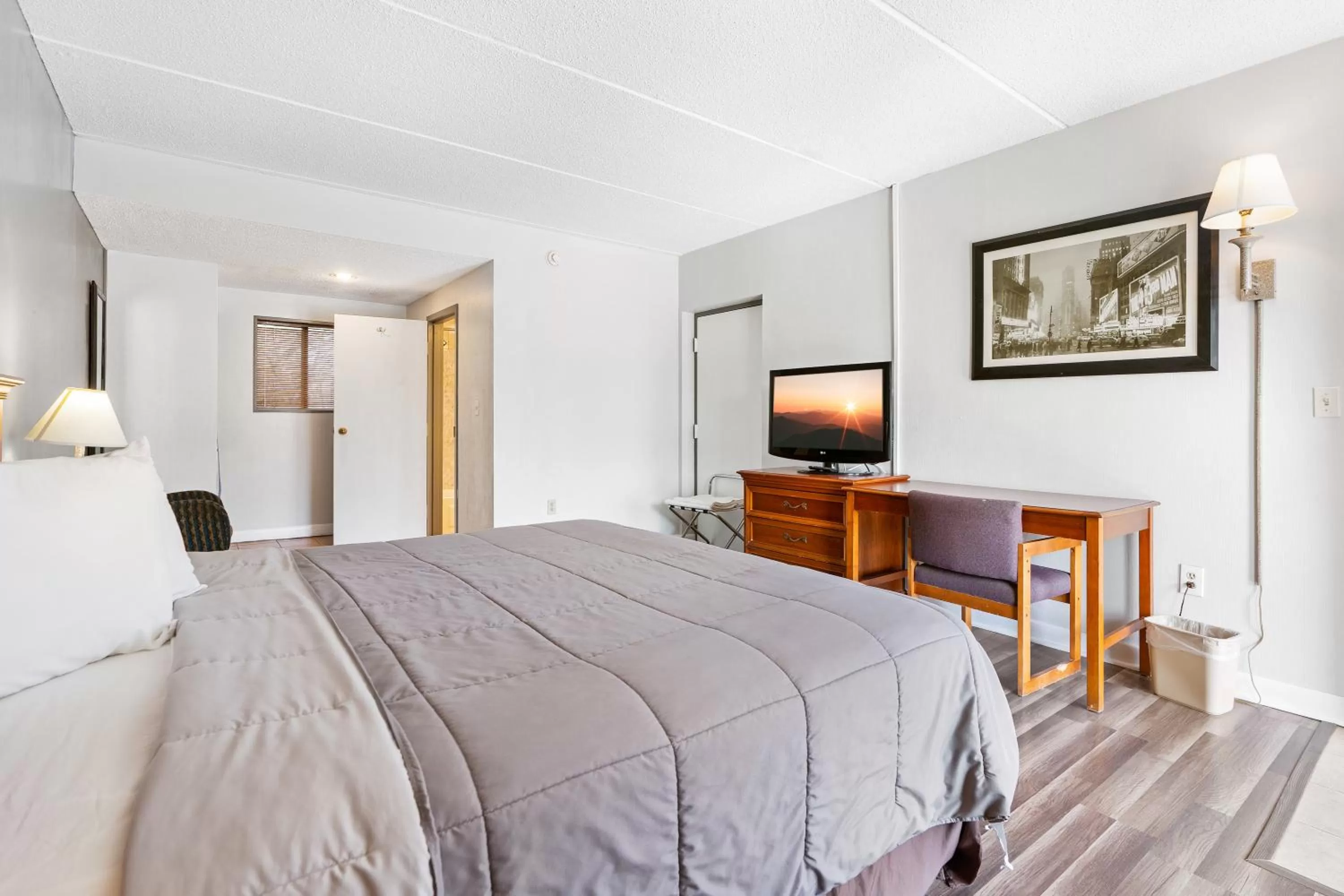 Bed in FairBridge Inn and Suites West Point