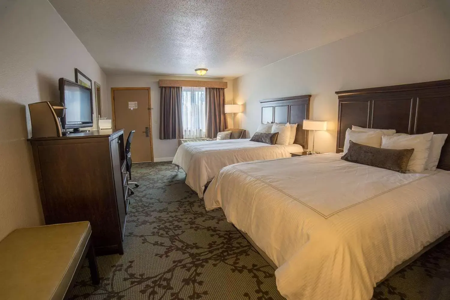 Bedroom, Bed in Best Western Black Hills Lodge