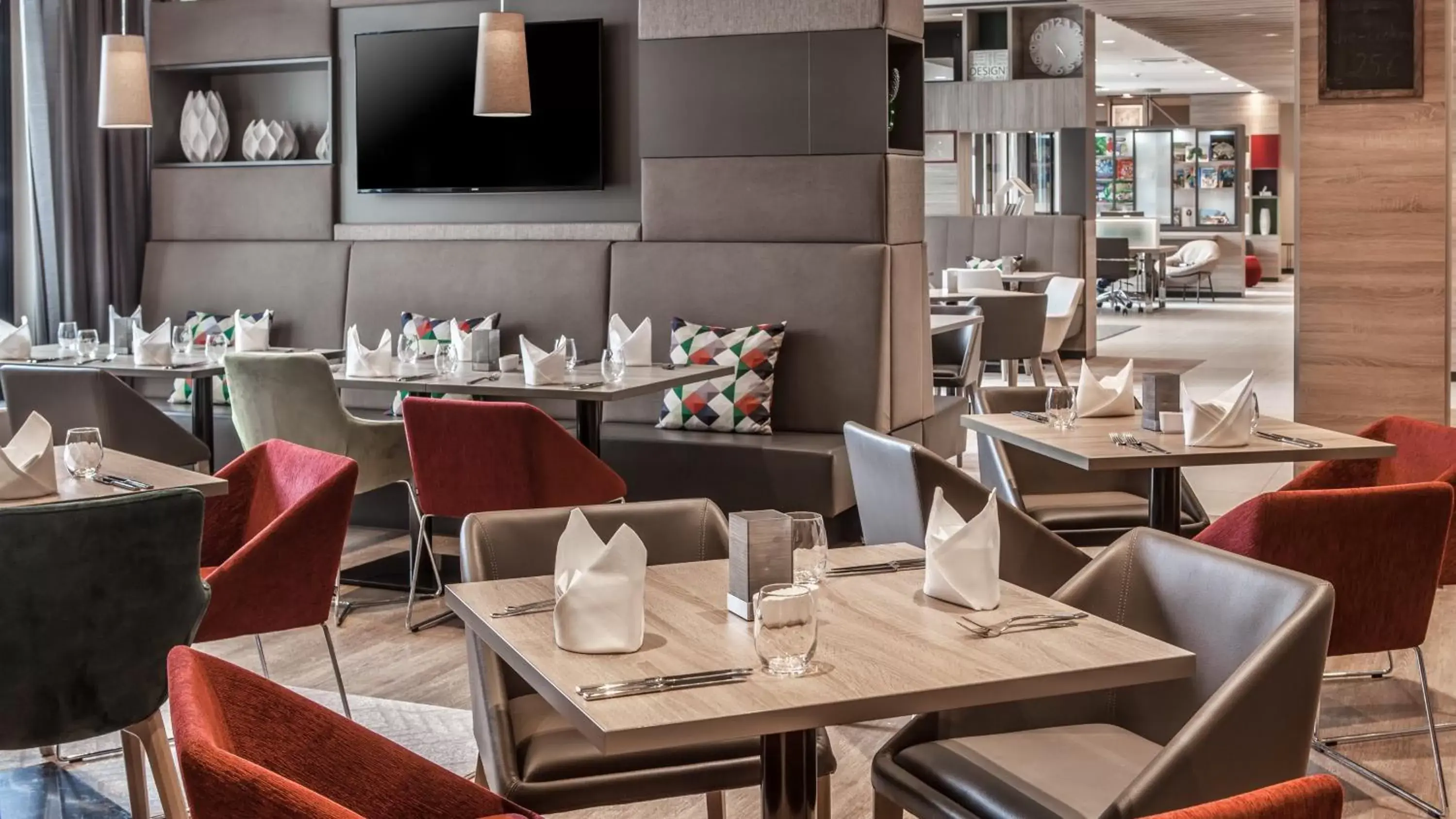 Restaurant/Places to Eat in Holiday Inn Munich - City East, an IHG Hotel