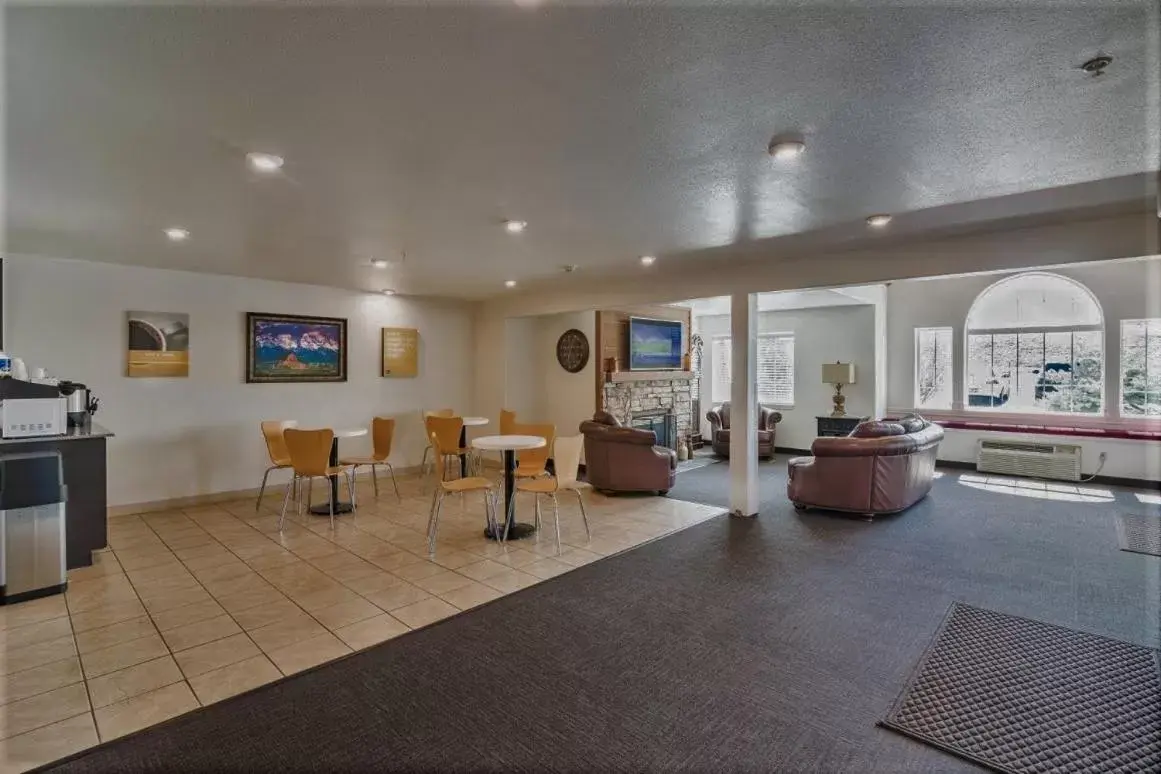 Lobby or reception, Lobby/Reception in Motel 6-Idaho Falls, ID - Snake River