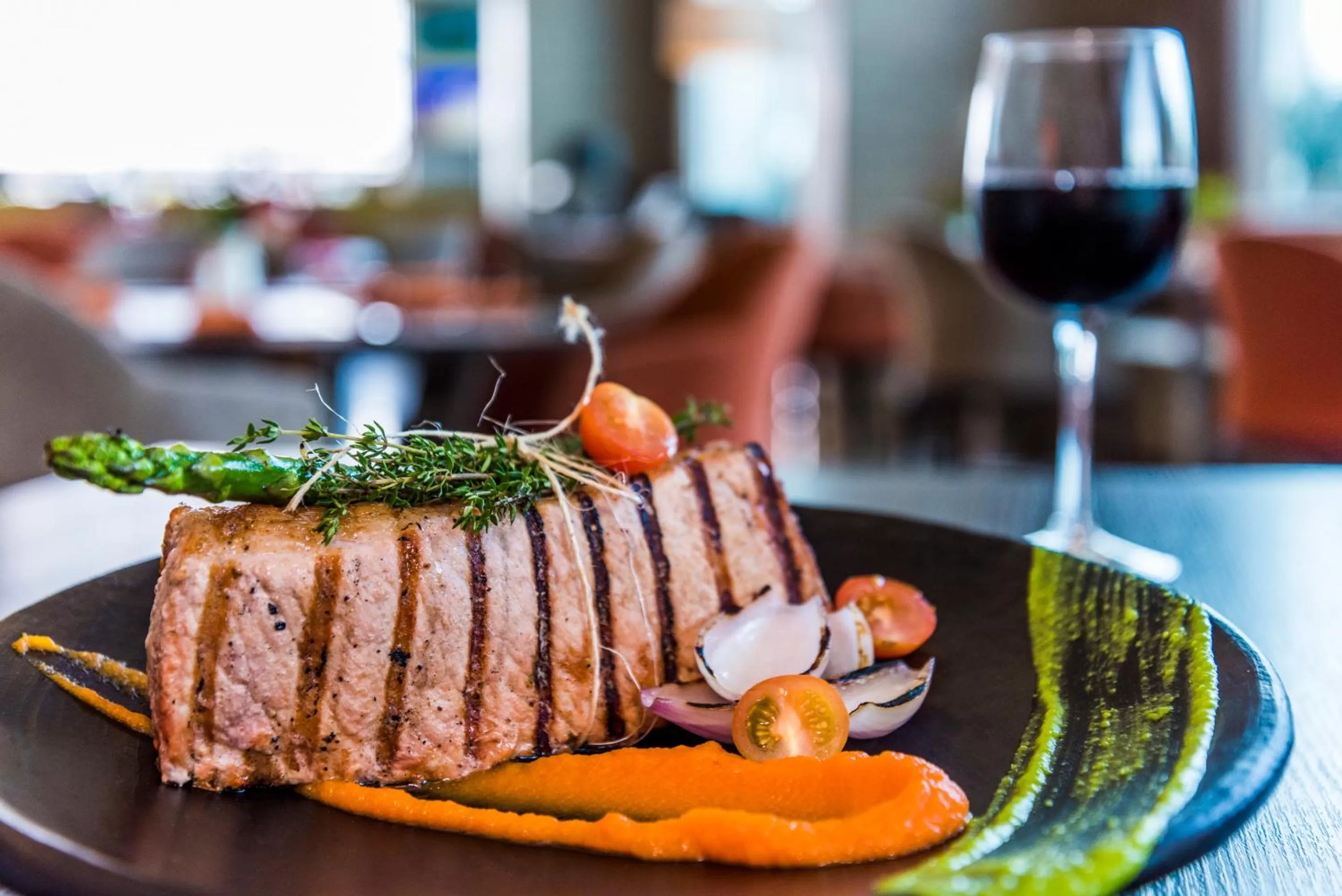 Food and drinks in Holiday Inn Cúcuta by IHG