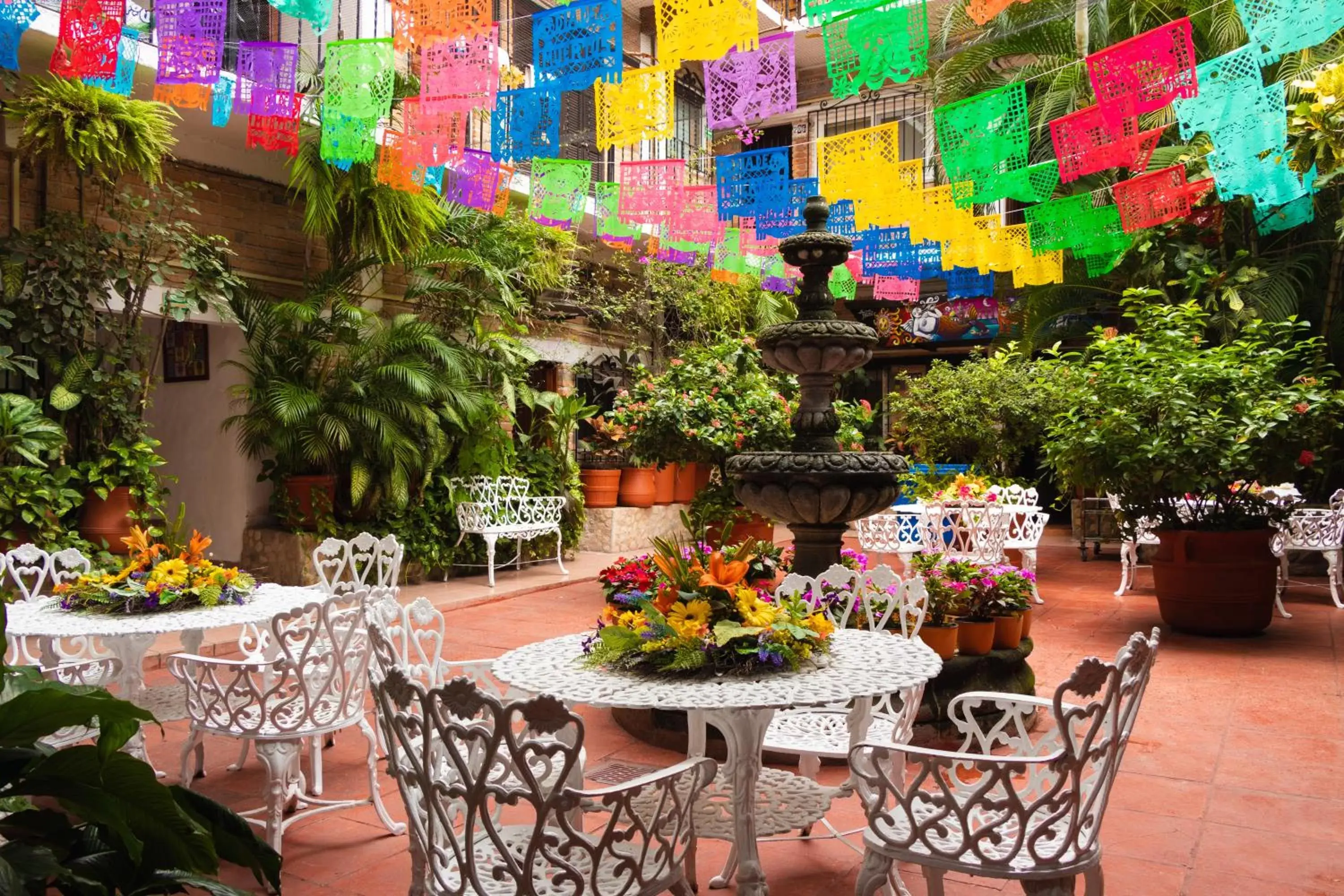 Patio in Hotel Posada De Roger