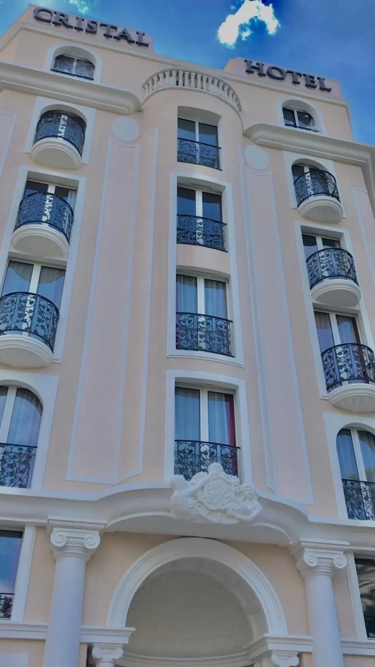 Facade/entrance, Property Building in Cristal Hôtel & Spa