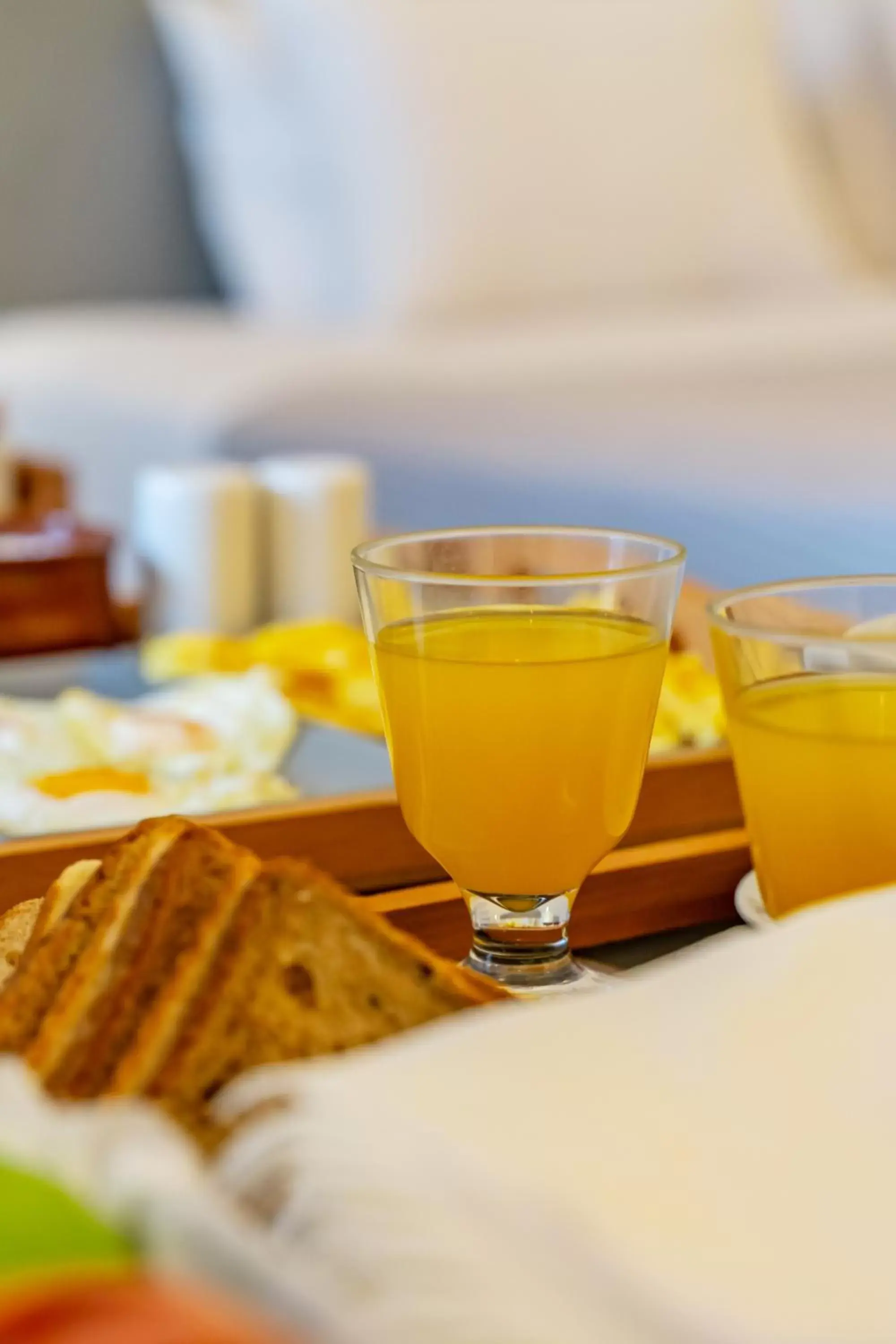 Breakfast in Central Fira Suites