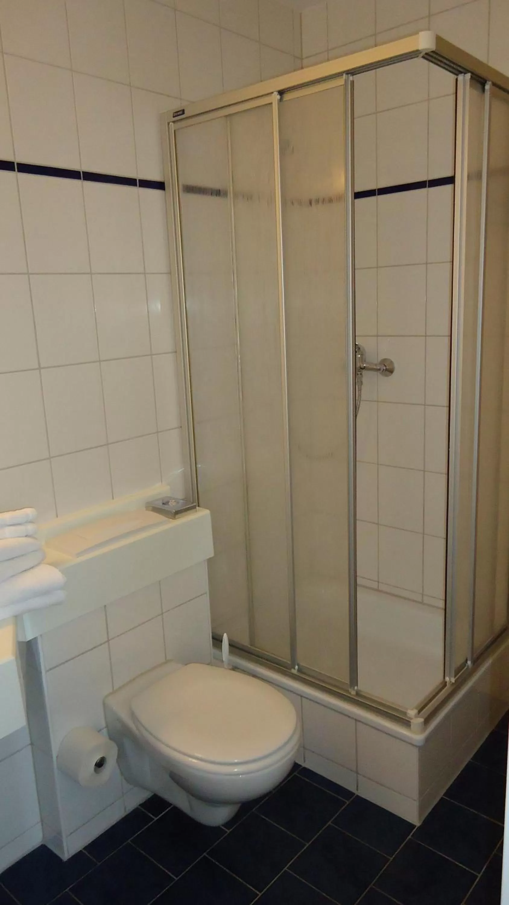 Bathroom in Hotel Fortuna