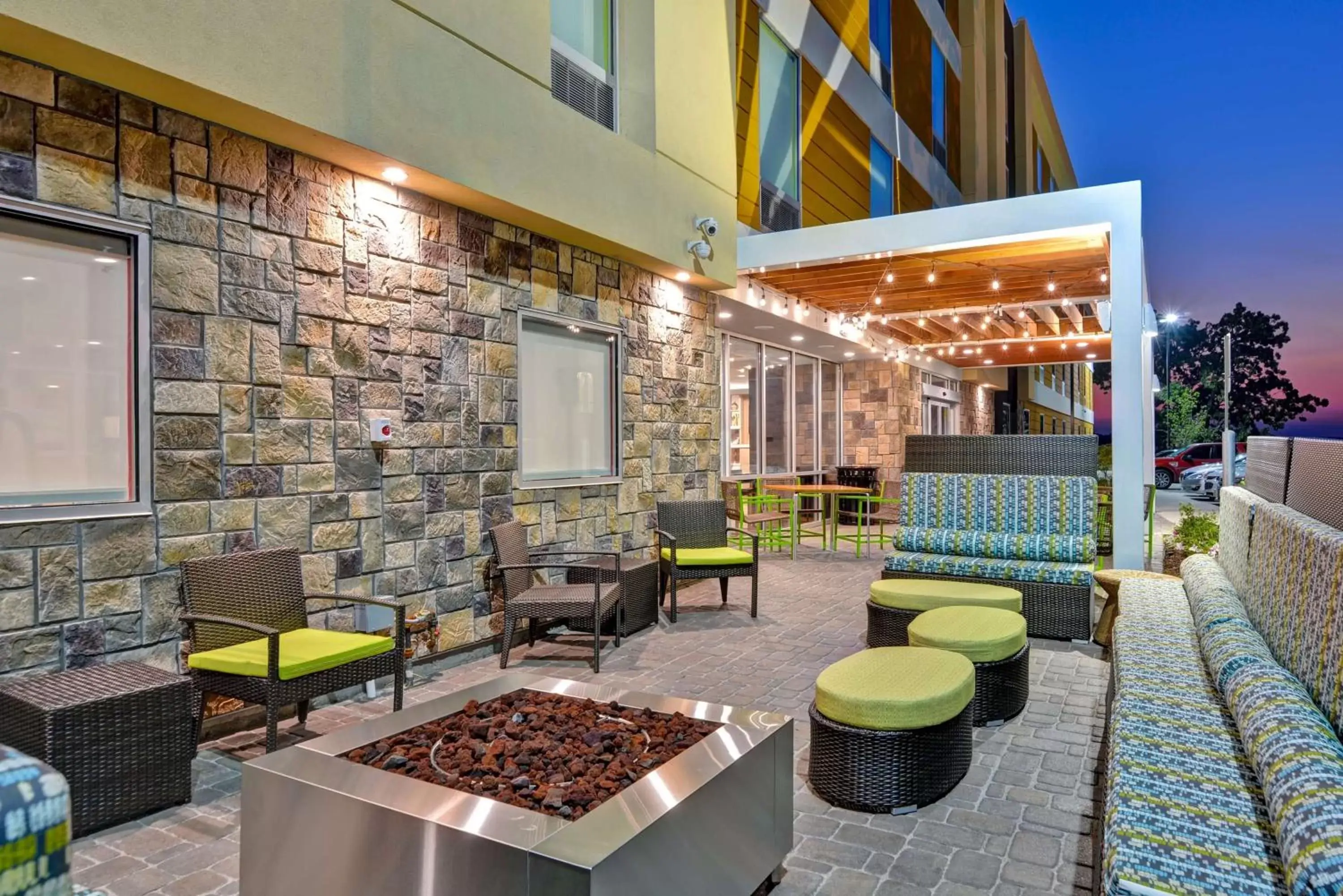 Patio in Home2 Suites By Hilton Hot Springs