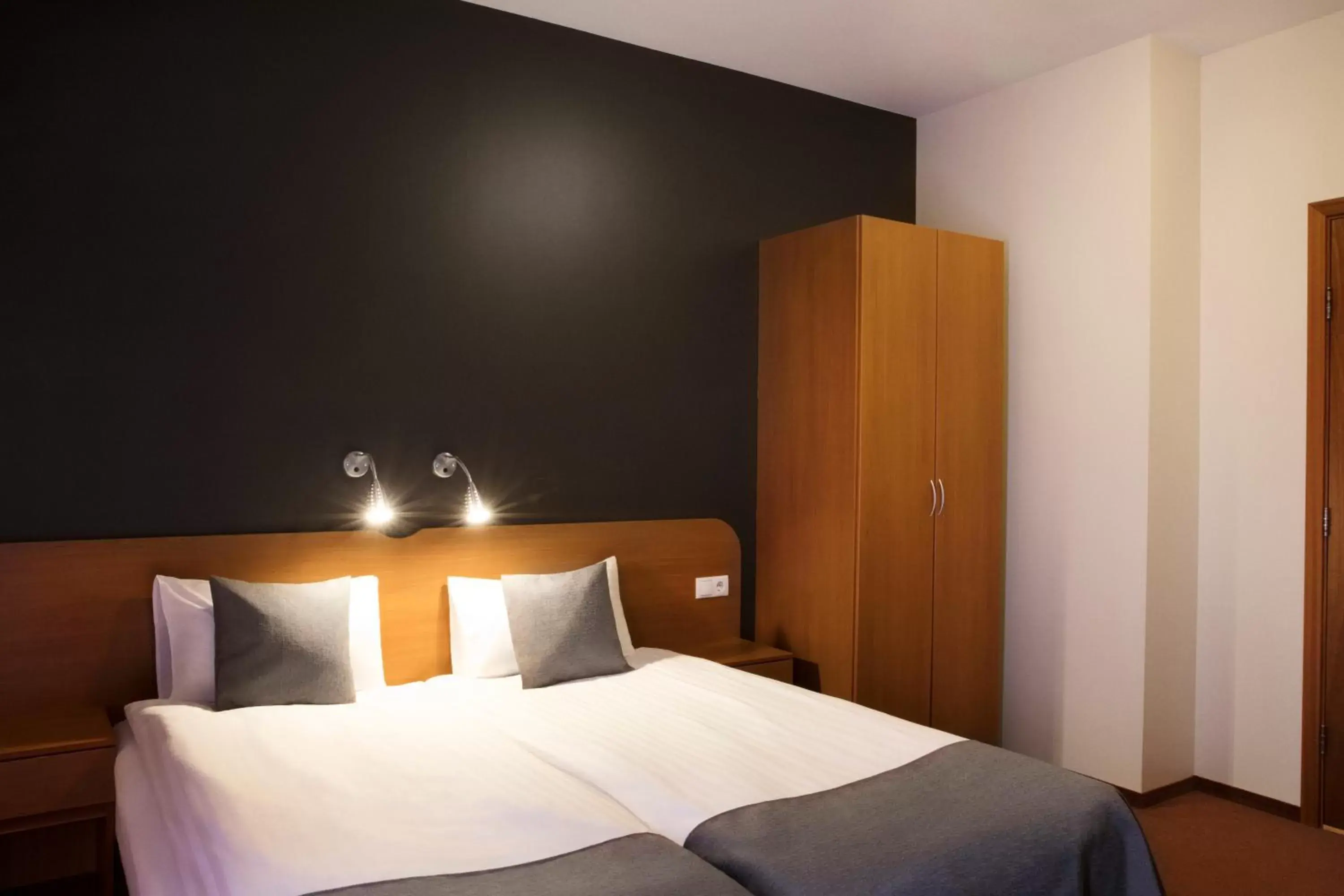 Bedroom, Bed in Fosshotel Baron Bedroom, Bed in Fosshotel Baron