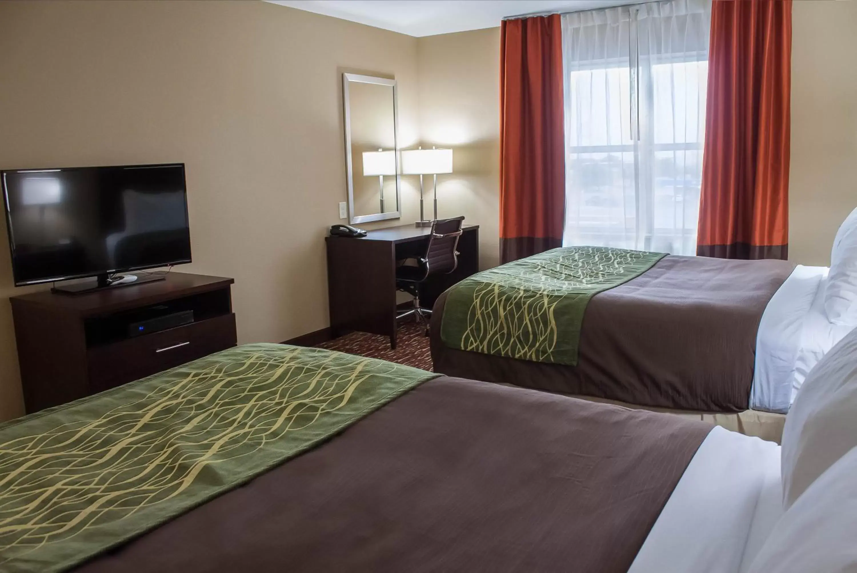 Photo of the whole room, Bed in Comfort Inn & Suites Artesia