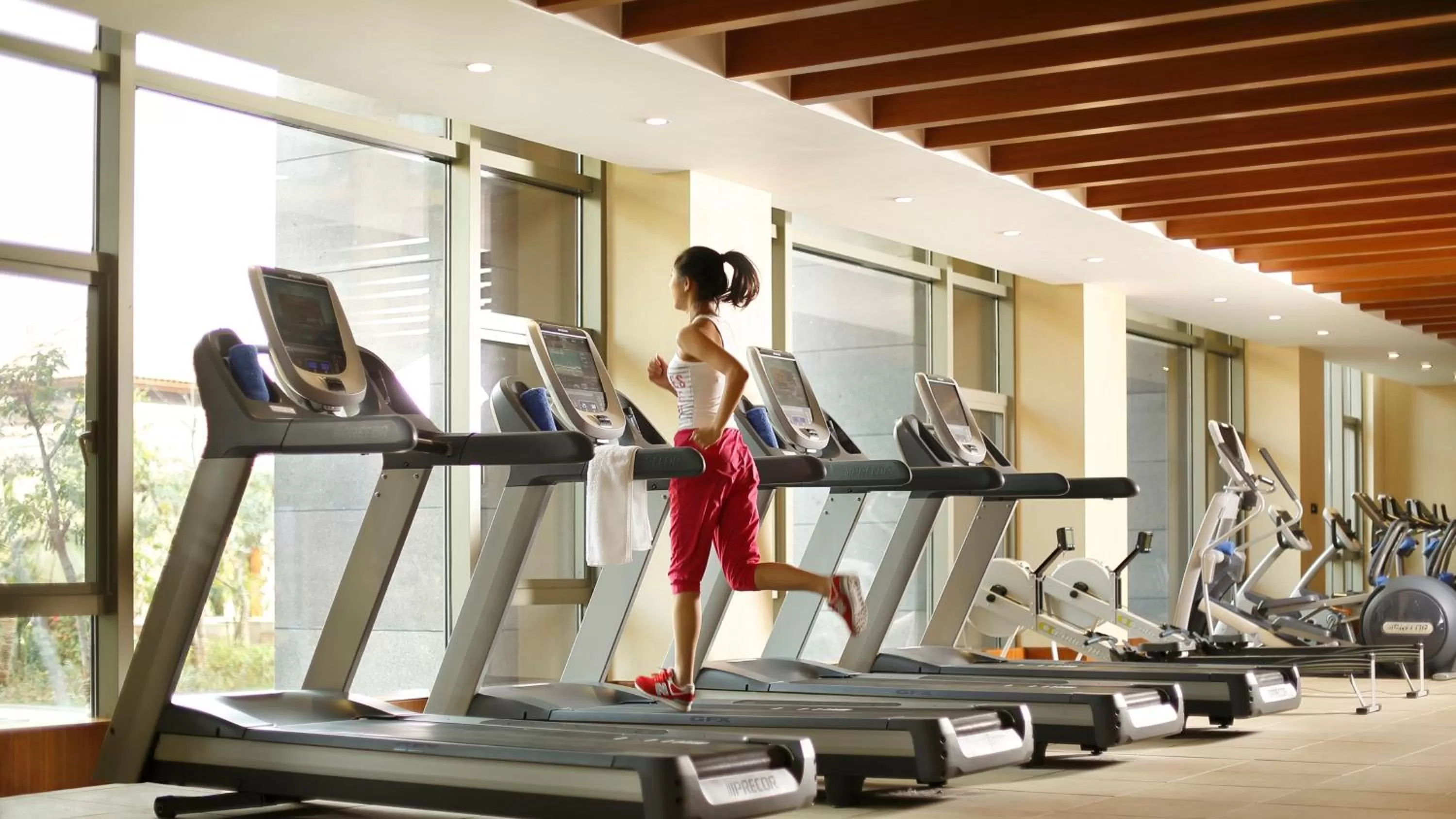 Fitness centre/facilities in InterContinental Kunming by IHG