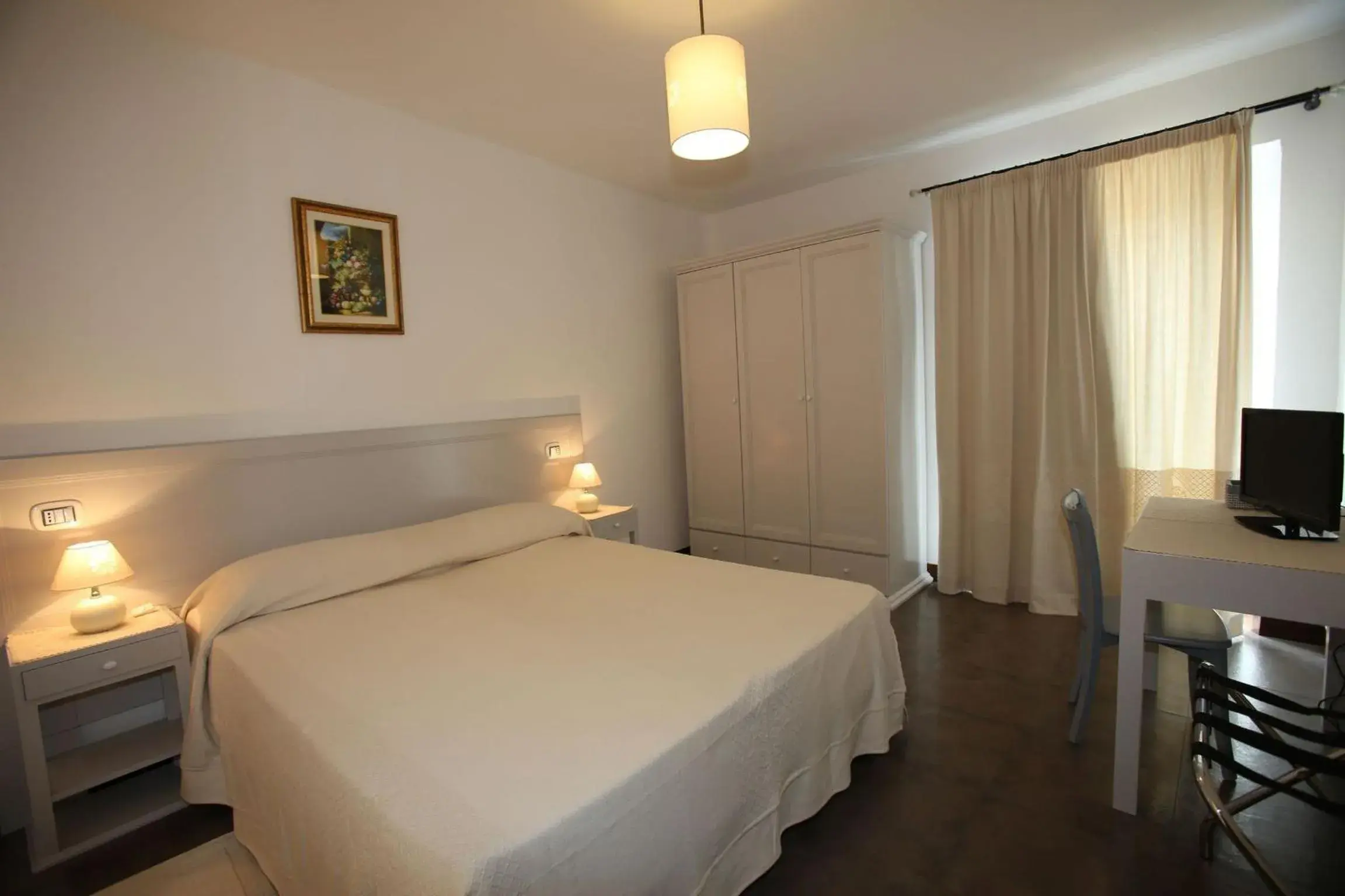 Bedroom, Bed in Albergo Residenziale La Corte