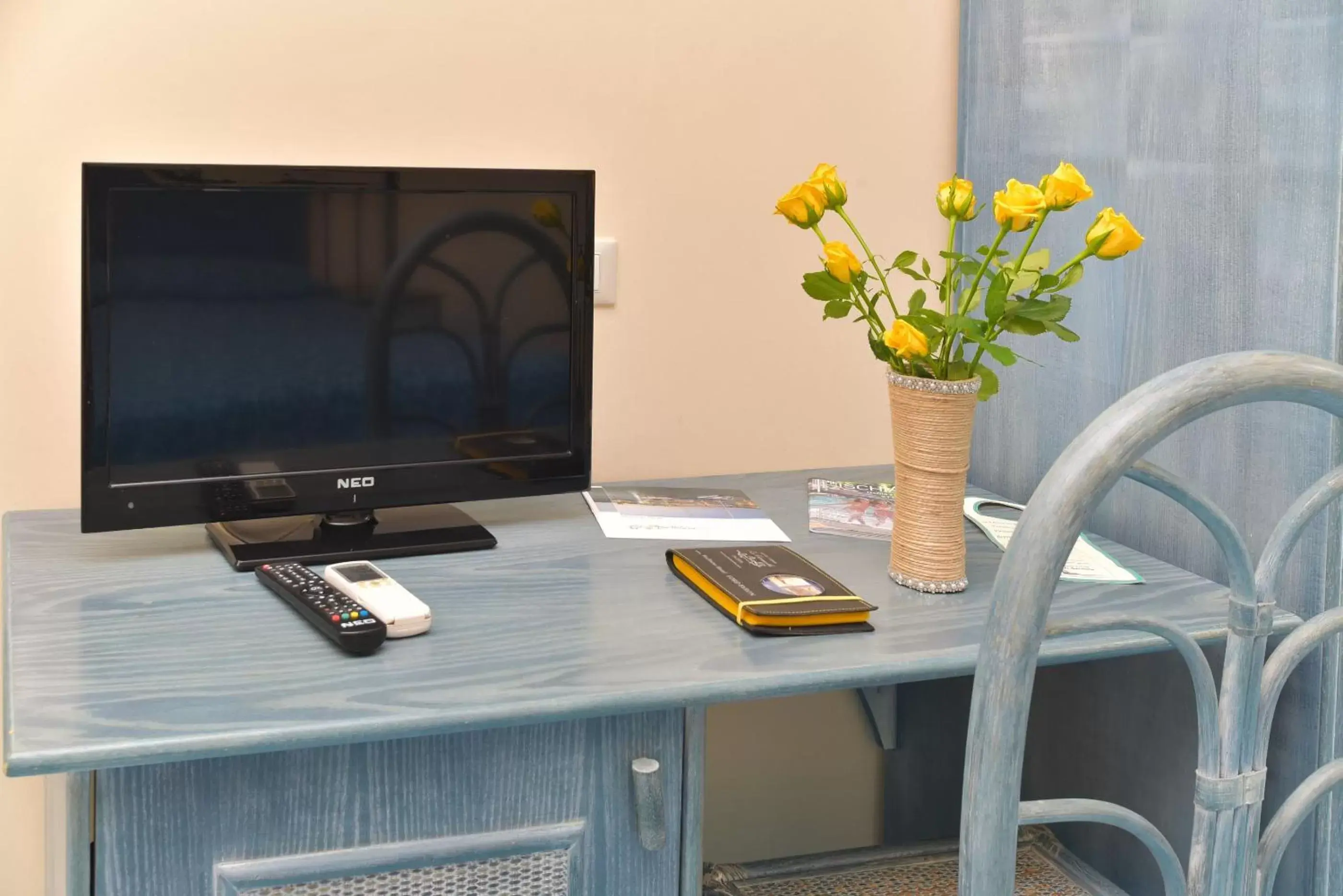 Photo of the whole room, TV/Entertainment Center in Hotel Terme Zi Carmela