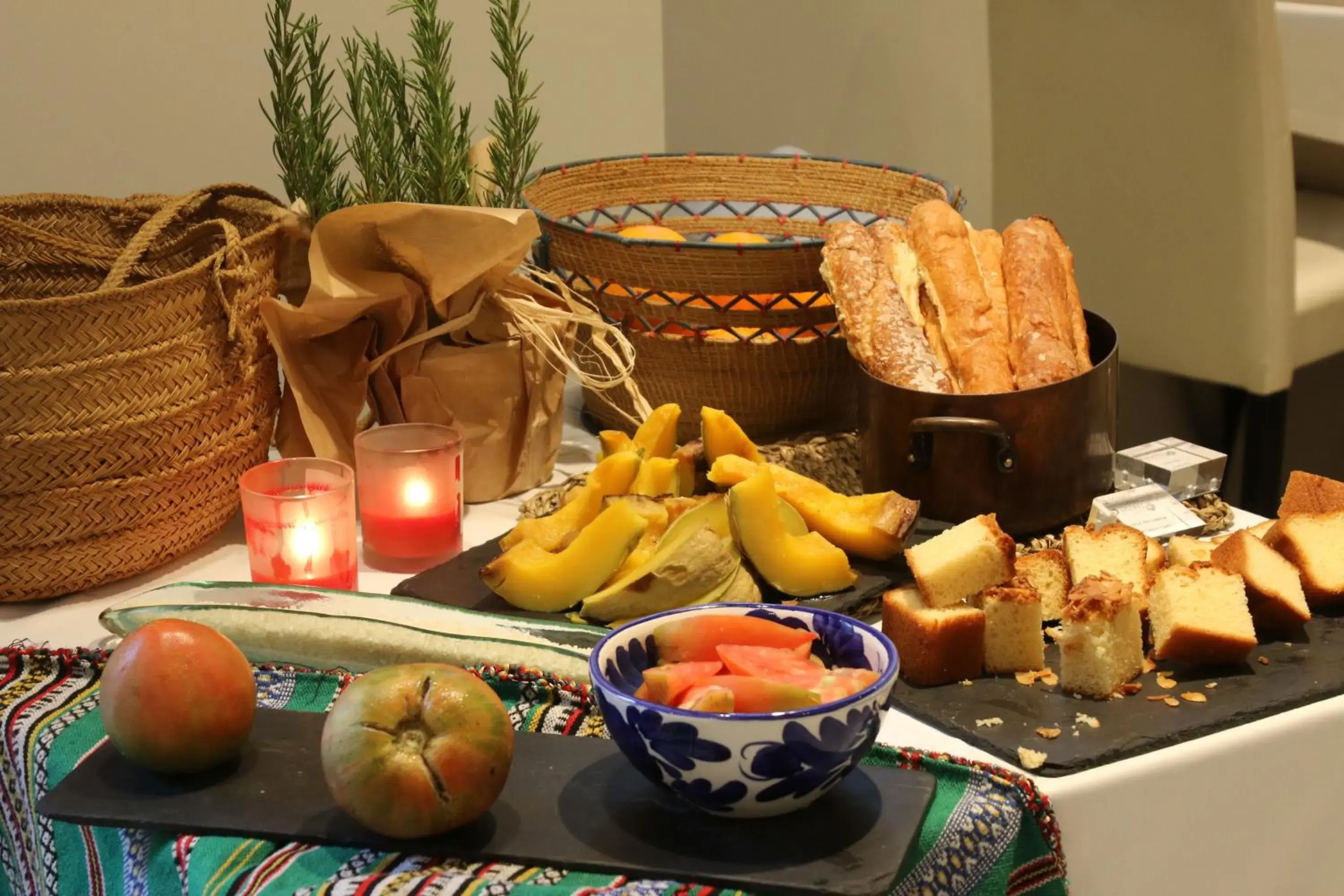 Breakfast, Food in Hospes Palau de La Mar