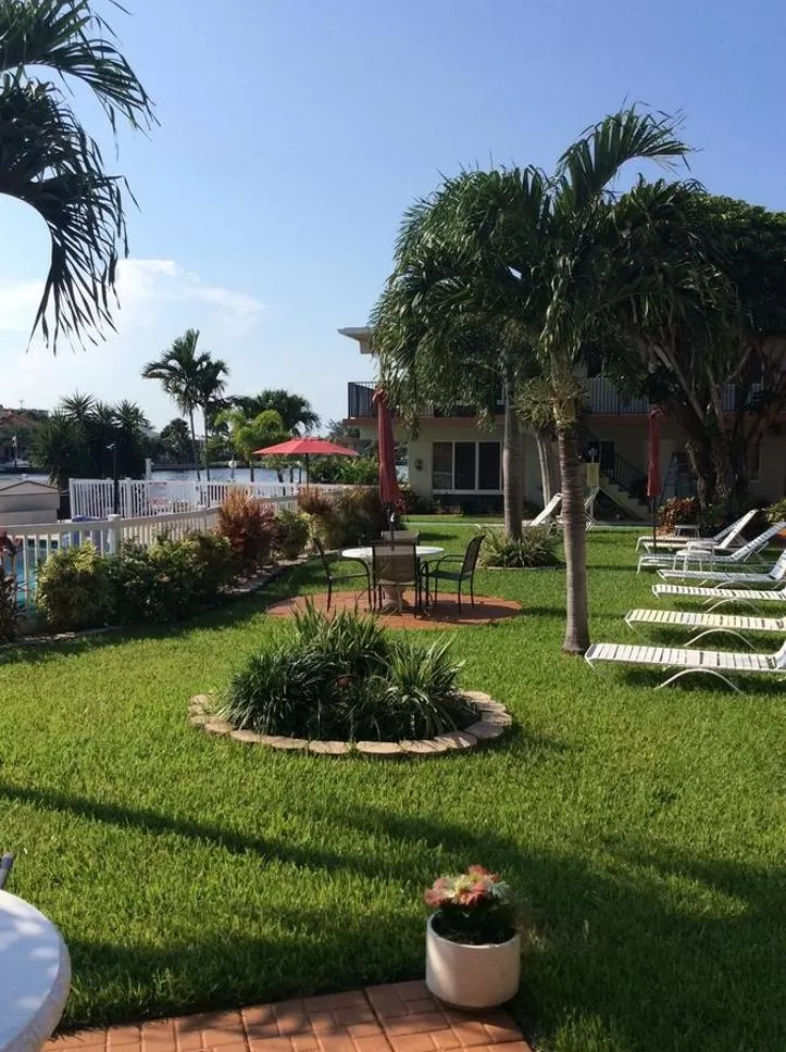 Garden in Aqua Mar Condos