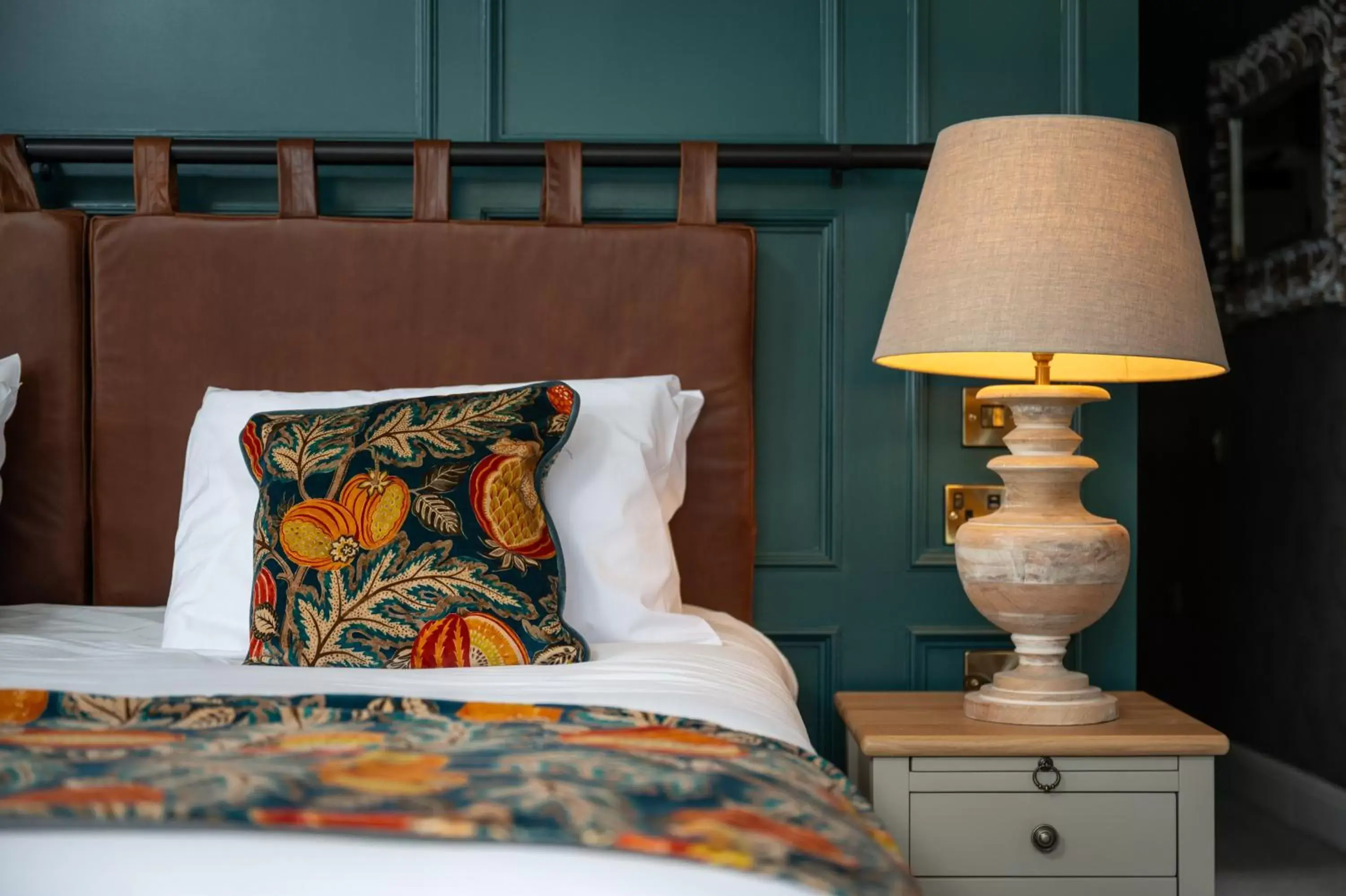 Bed in The Royal Inn by Chef & Brewer Collection