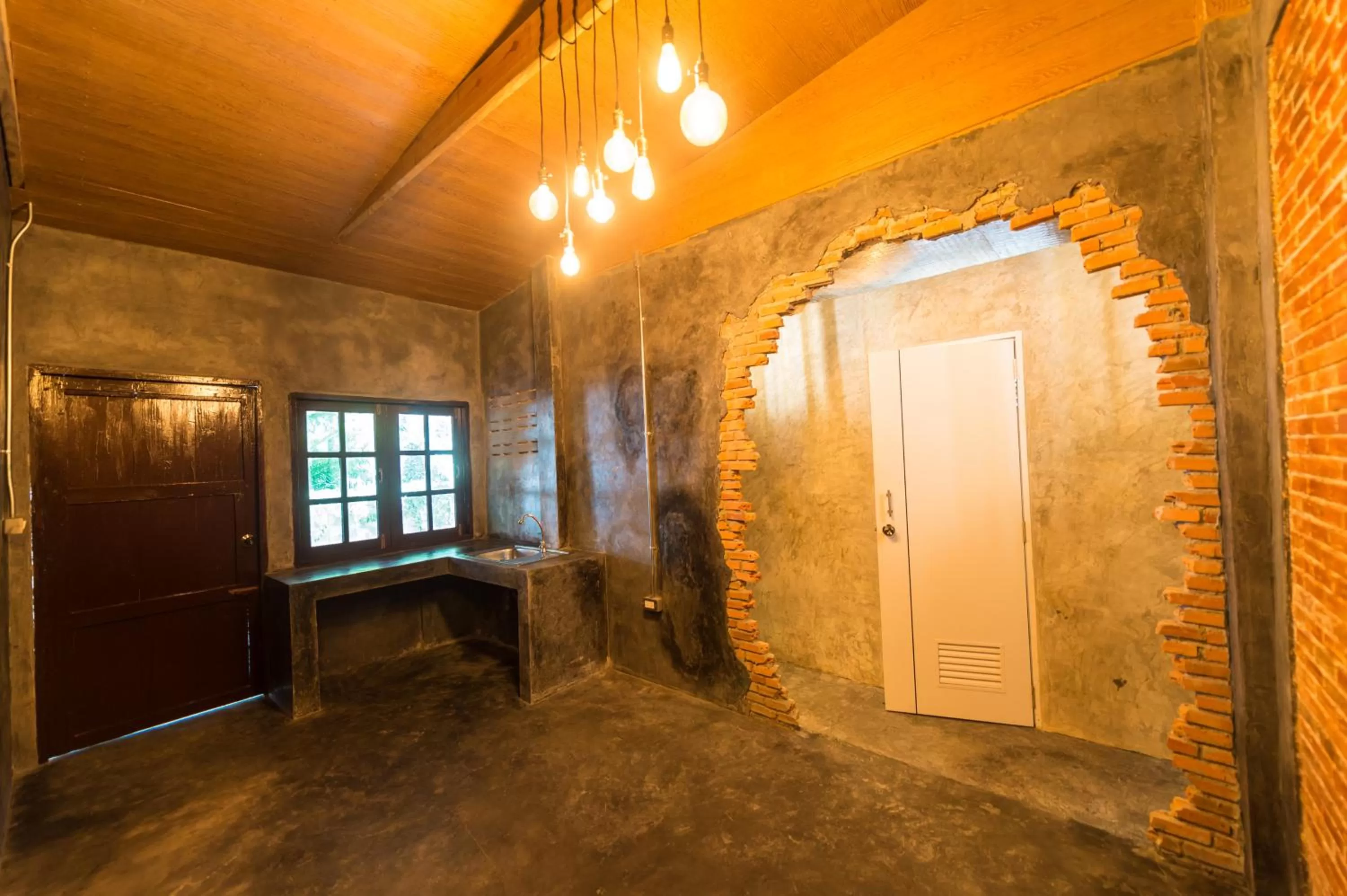 Communal kitchen in Huan Amphan