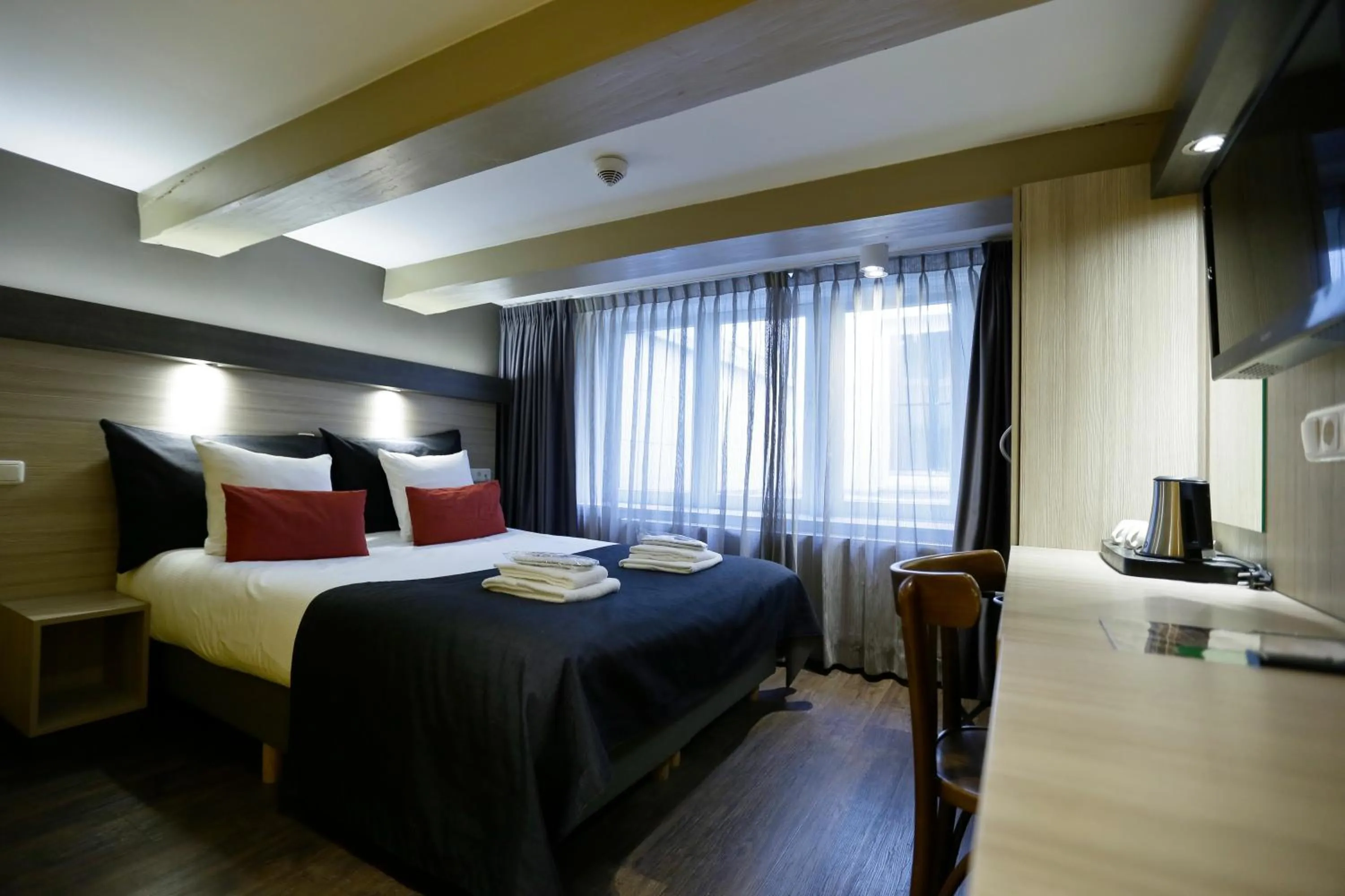 Bed in City Hotel Amsterdam