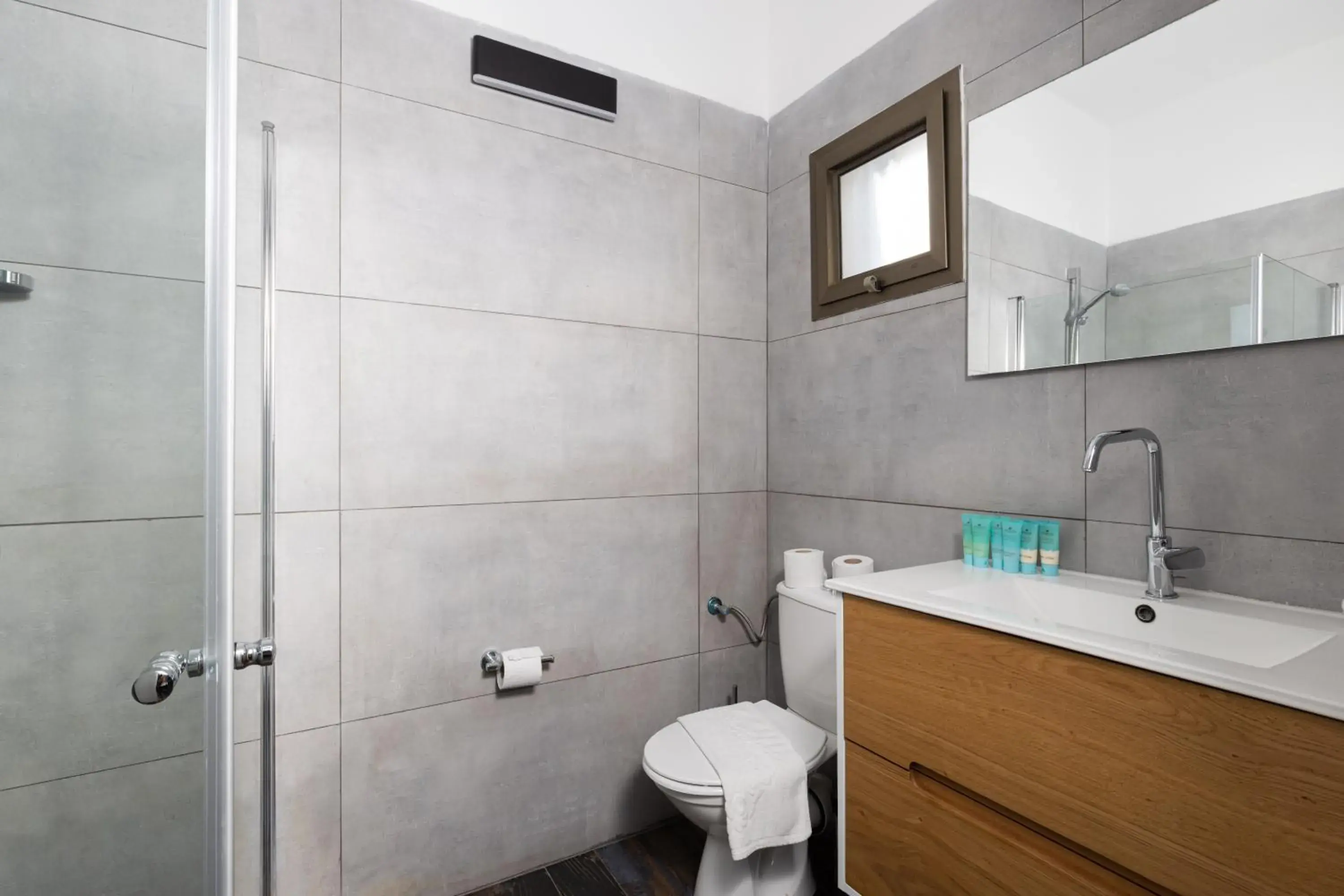 Bathroom in Liber Tel Aviv Sea Shore Suites