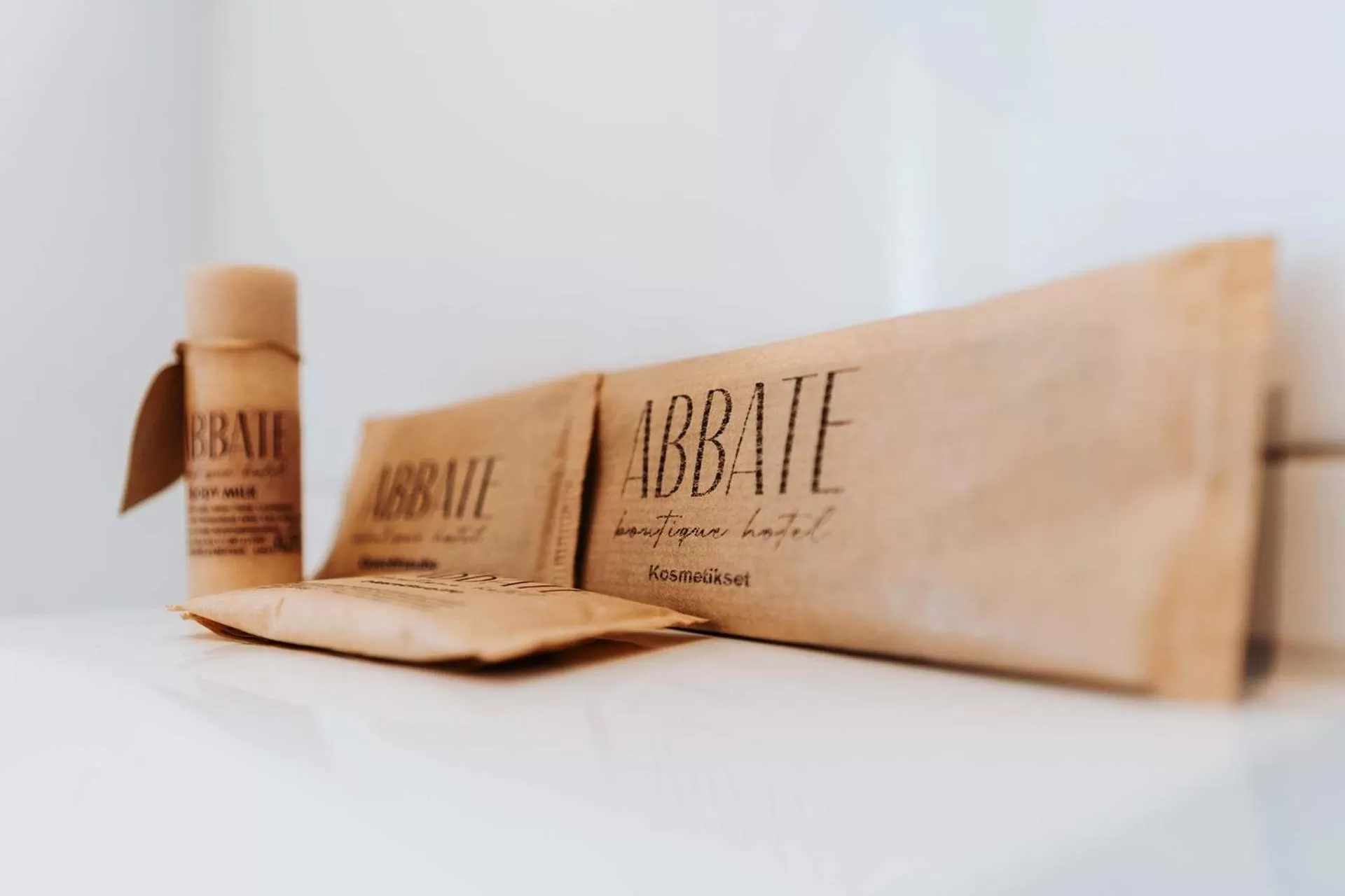 Shower in Abbate Boutique Hotel