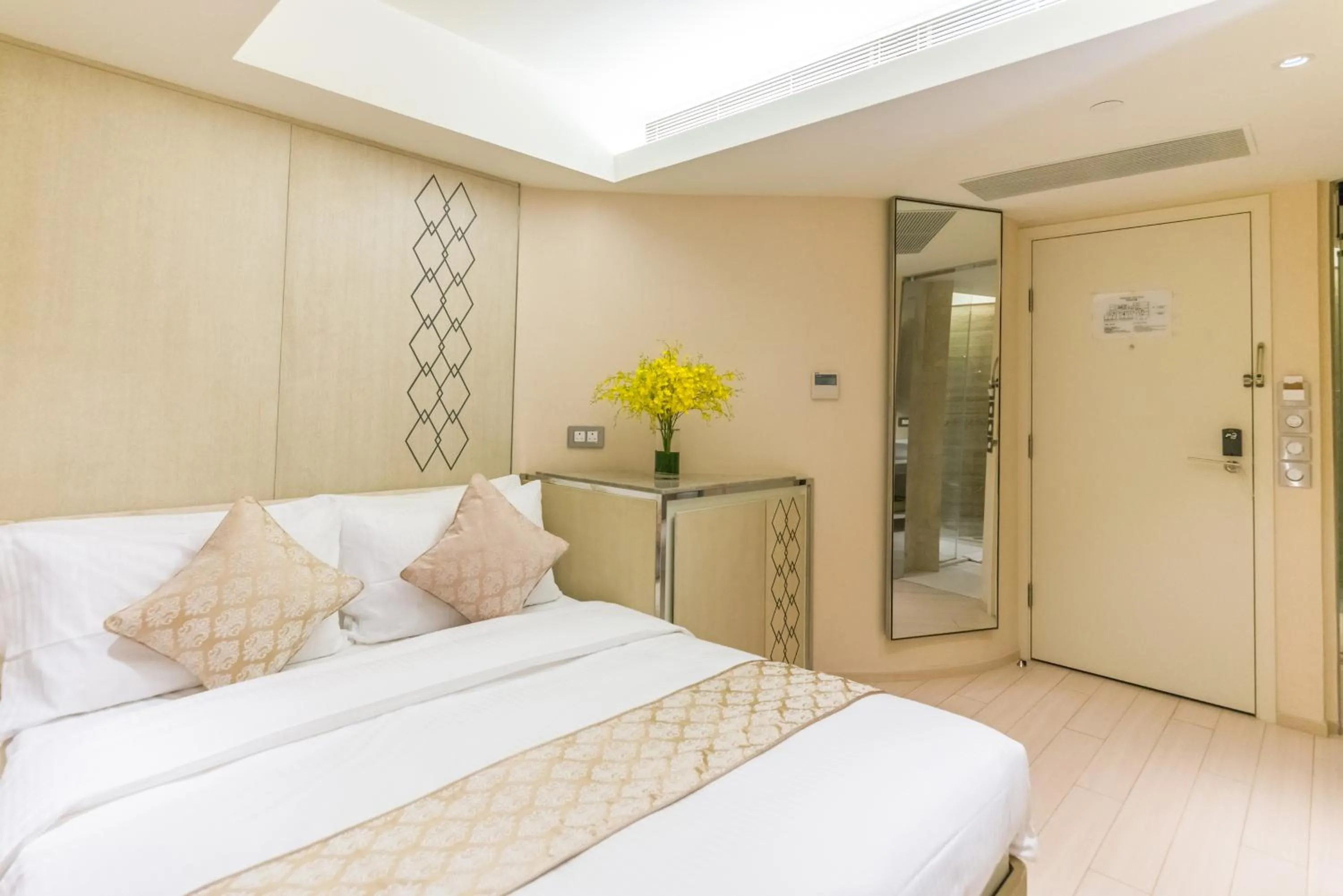 Bed in Hotel Pravo Hong Kong