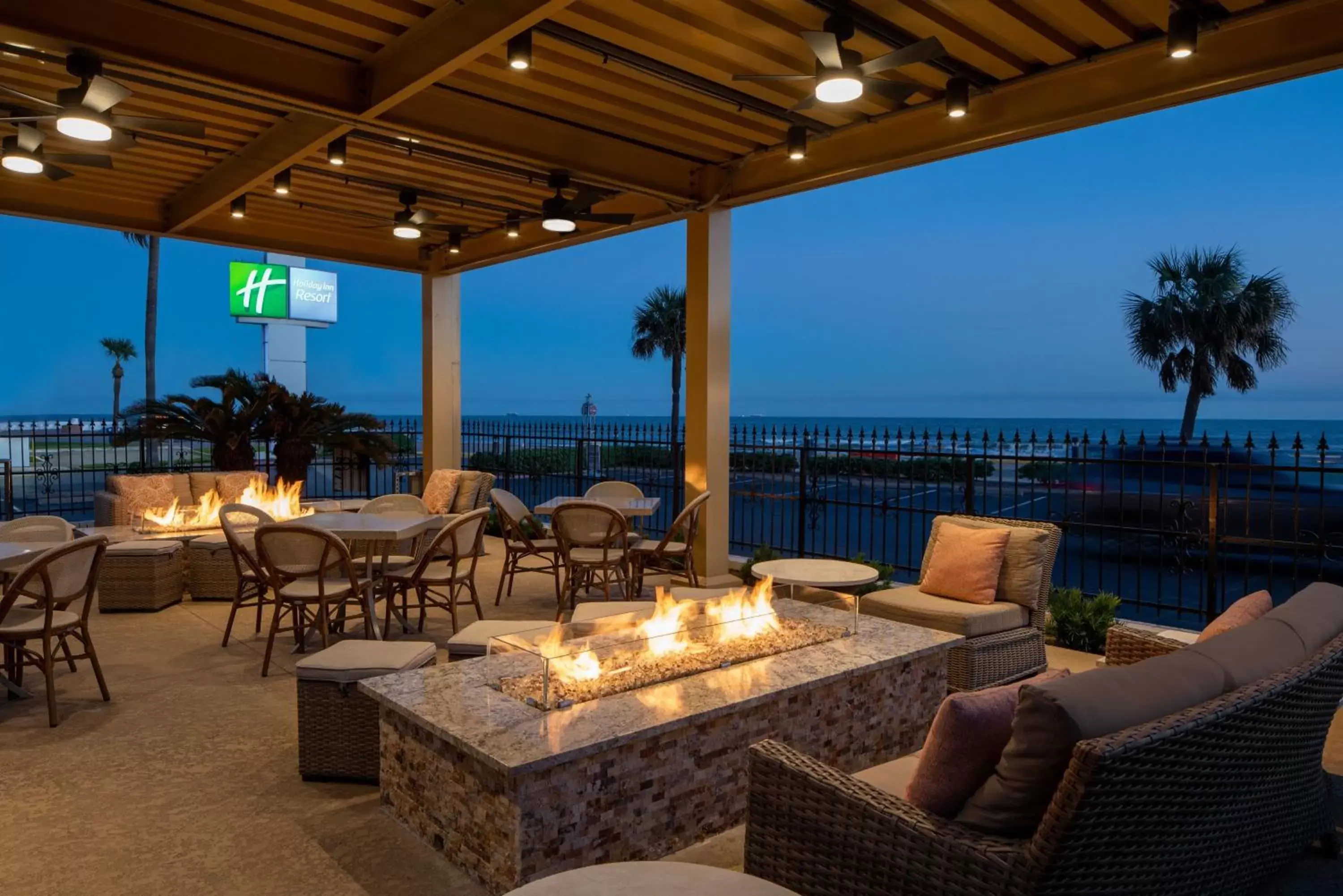 Swimming pool in Holiday Inn Resort Galveston - On The Beach, an IHG Hotel