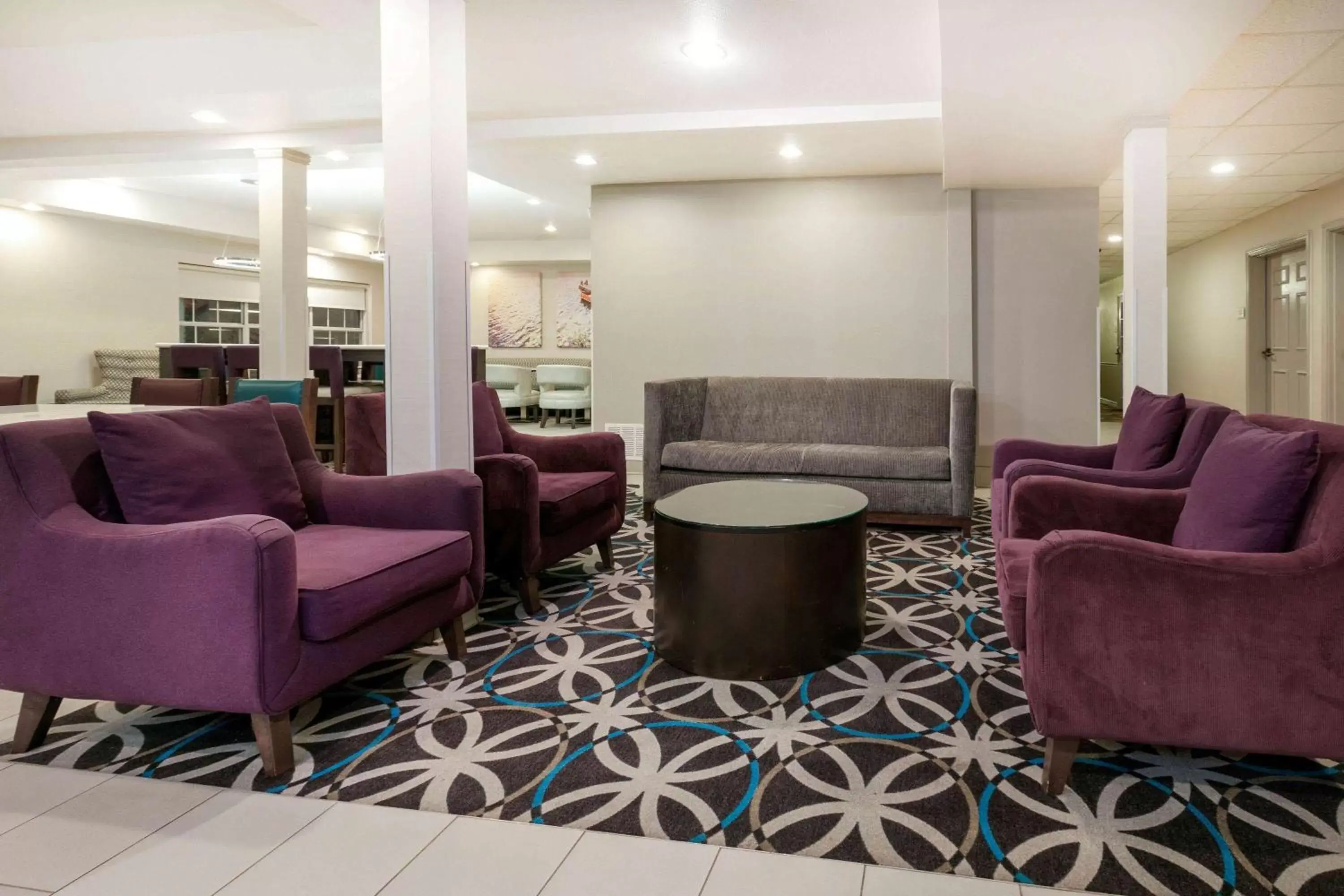 Lobby or reception, Lobby/Reception in La Quinta by Wyndham Rockwall