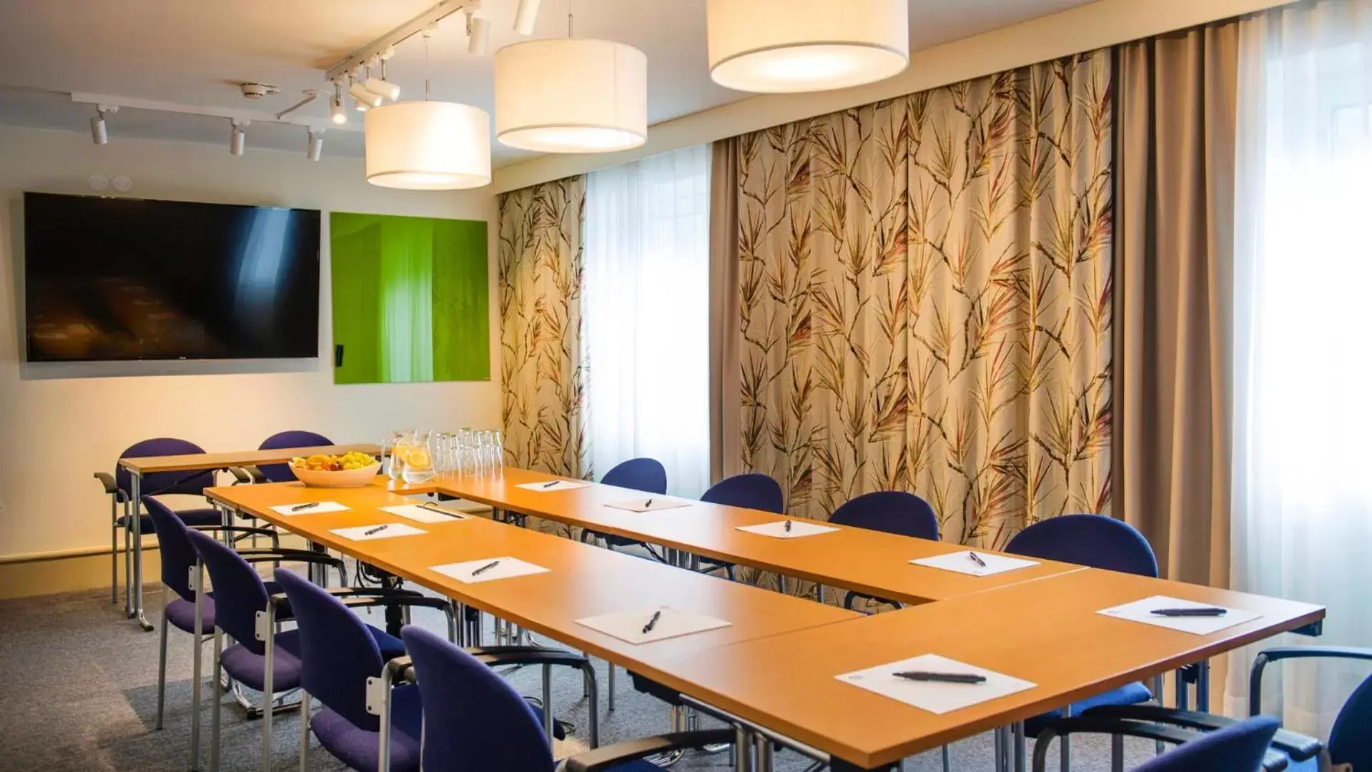 Business facilities in Best Western Strand Hotel