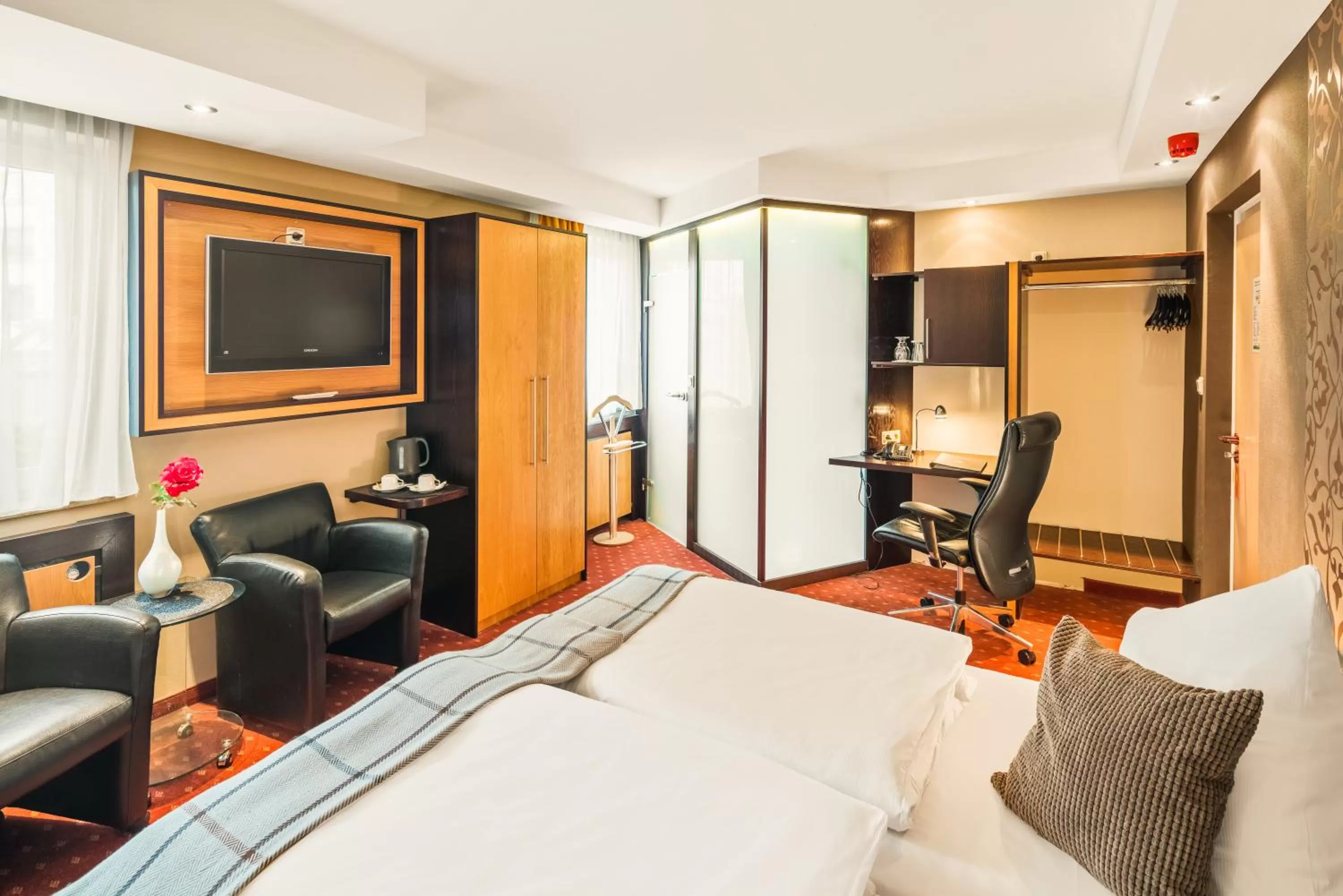 Photo of the whole room in L'Escala