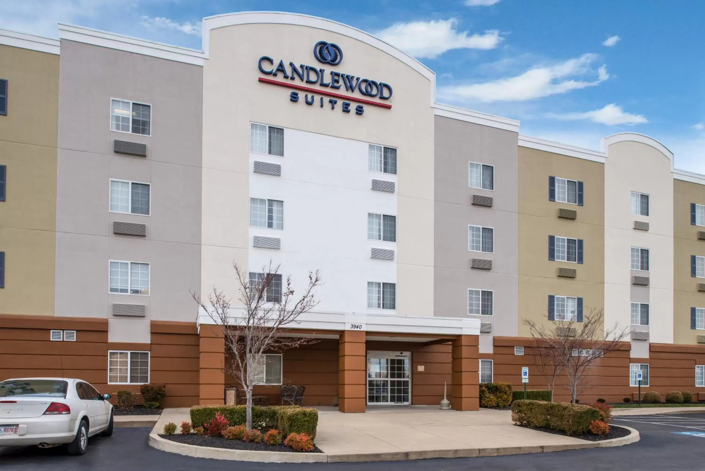 Property Building in Candlewood Suites Paducah, an IHG Hotel