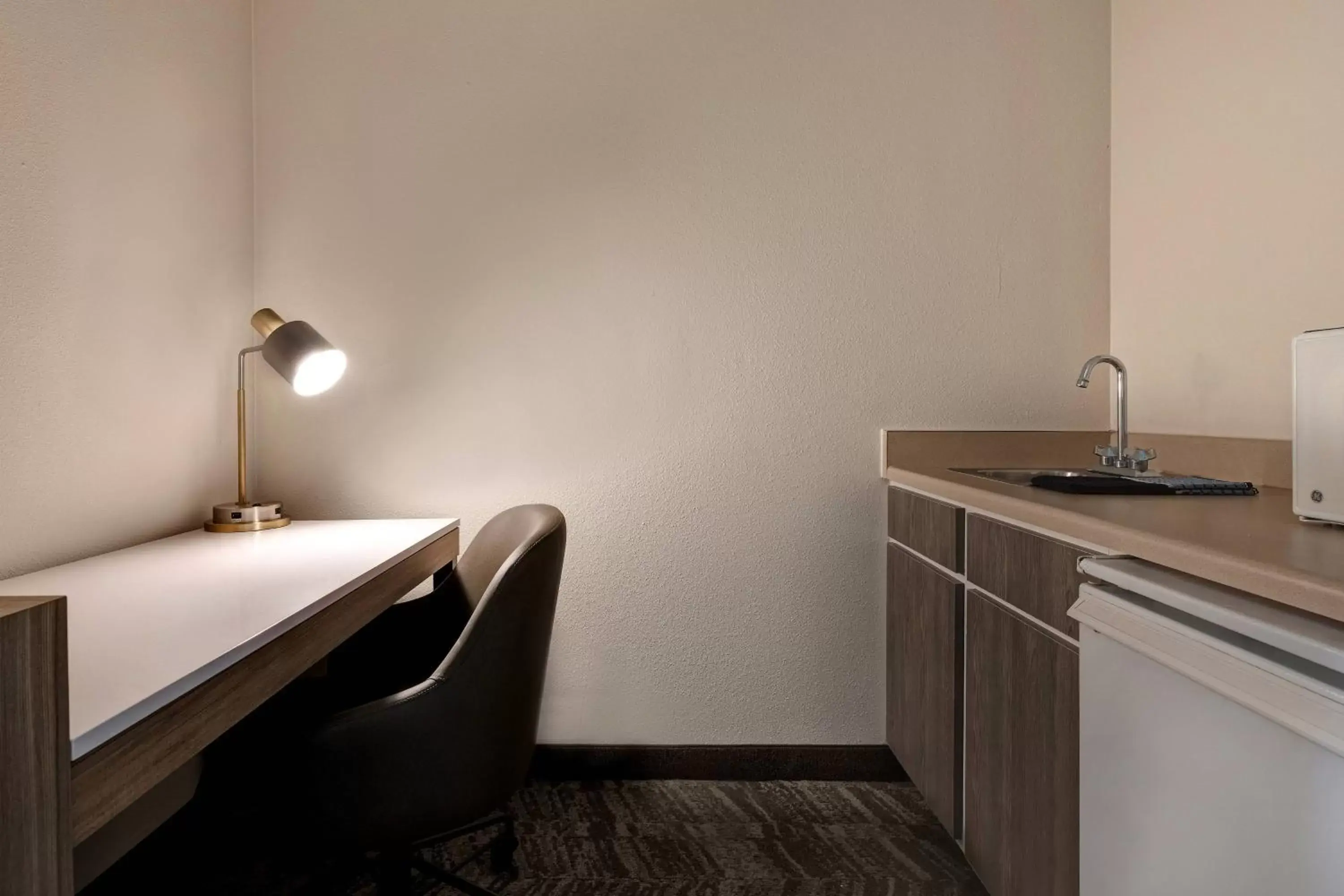 Bedroom, Bathroom in SpringHill Suites by Marriott Las Cruces