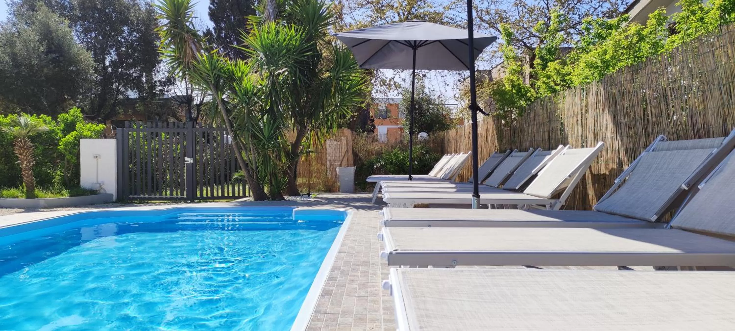 Property building in Villa Kinga