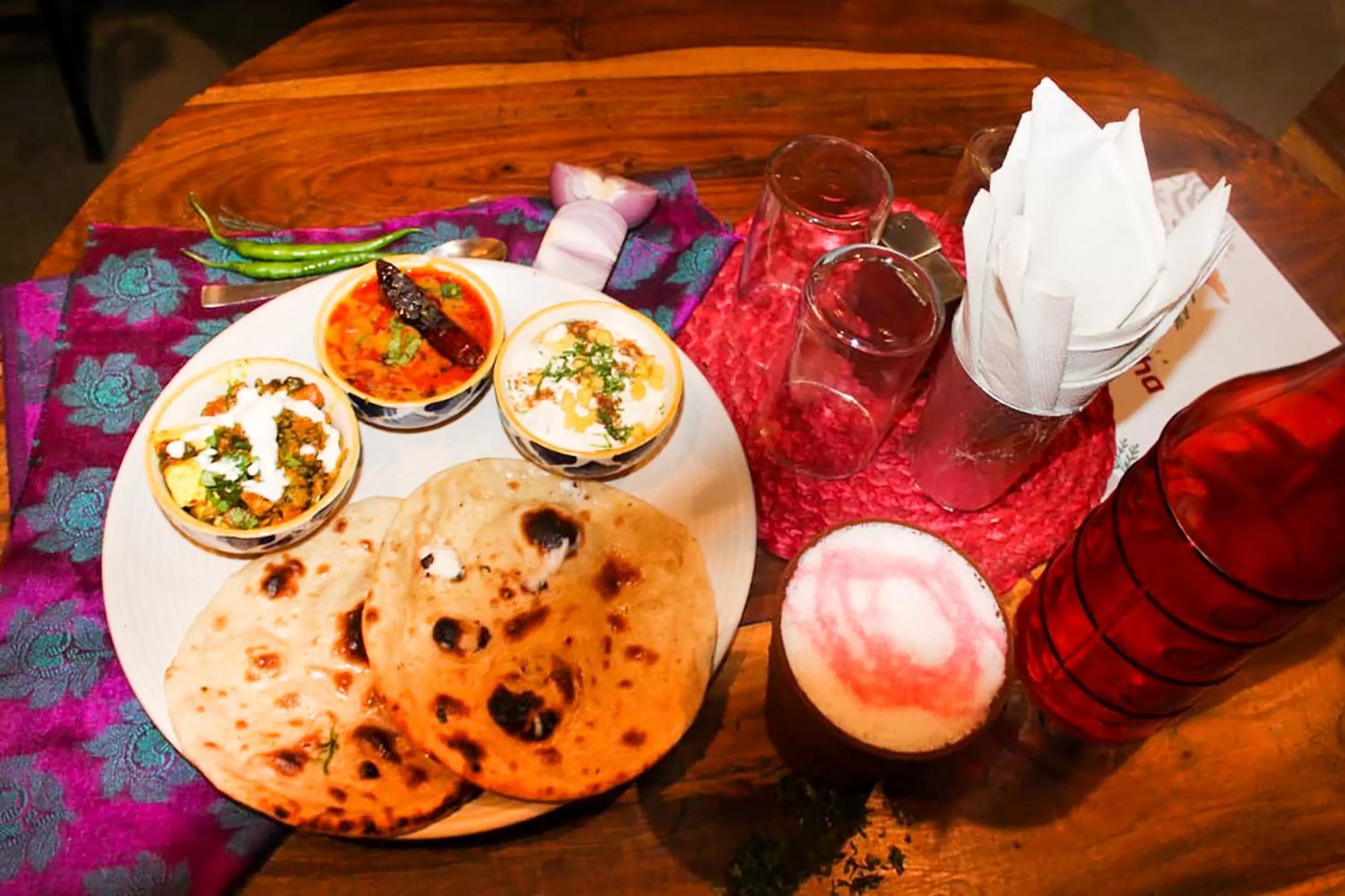 Food and drinks in Hotel Pearl - Mahipalpur Delhi Airport