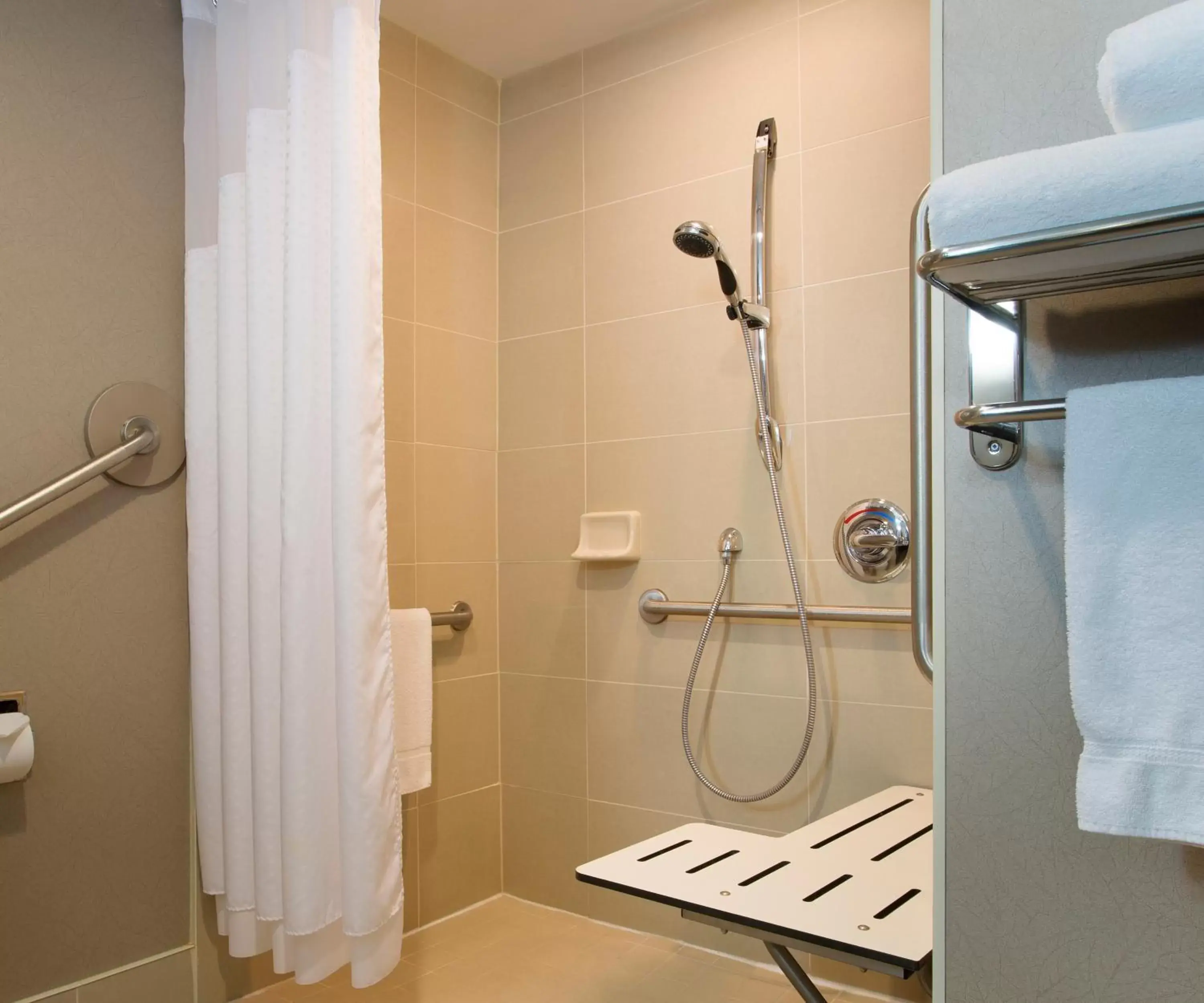 Photo of the whole room, Bathroom in Holiday Inn Express Hotel & Suites Ottawa West-Nepean, an IHG Hotel