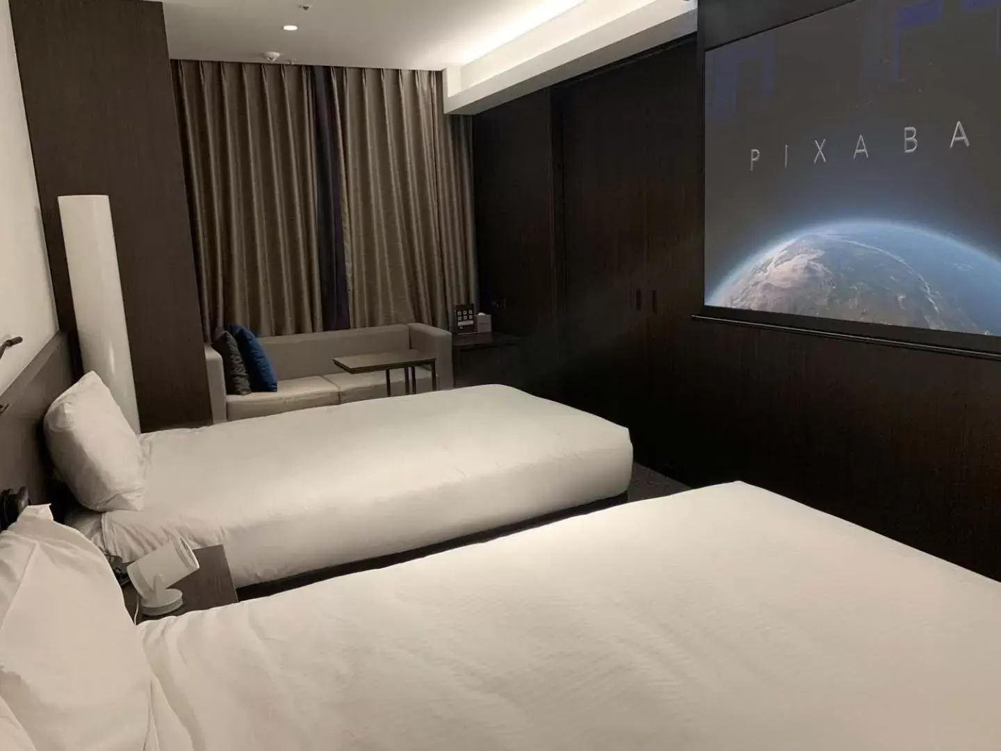 Bed in Nine Tree Premier Hotel Myeongdong 2