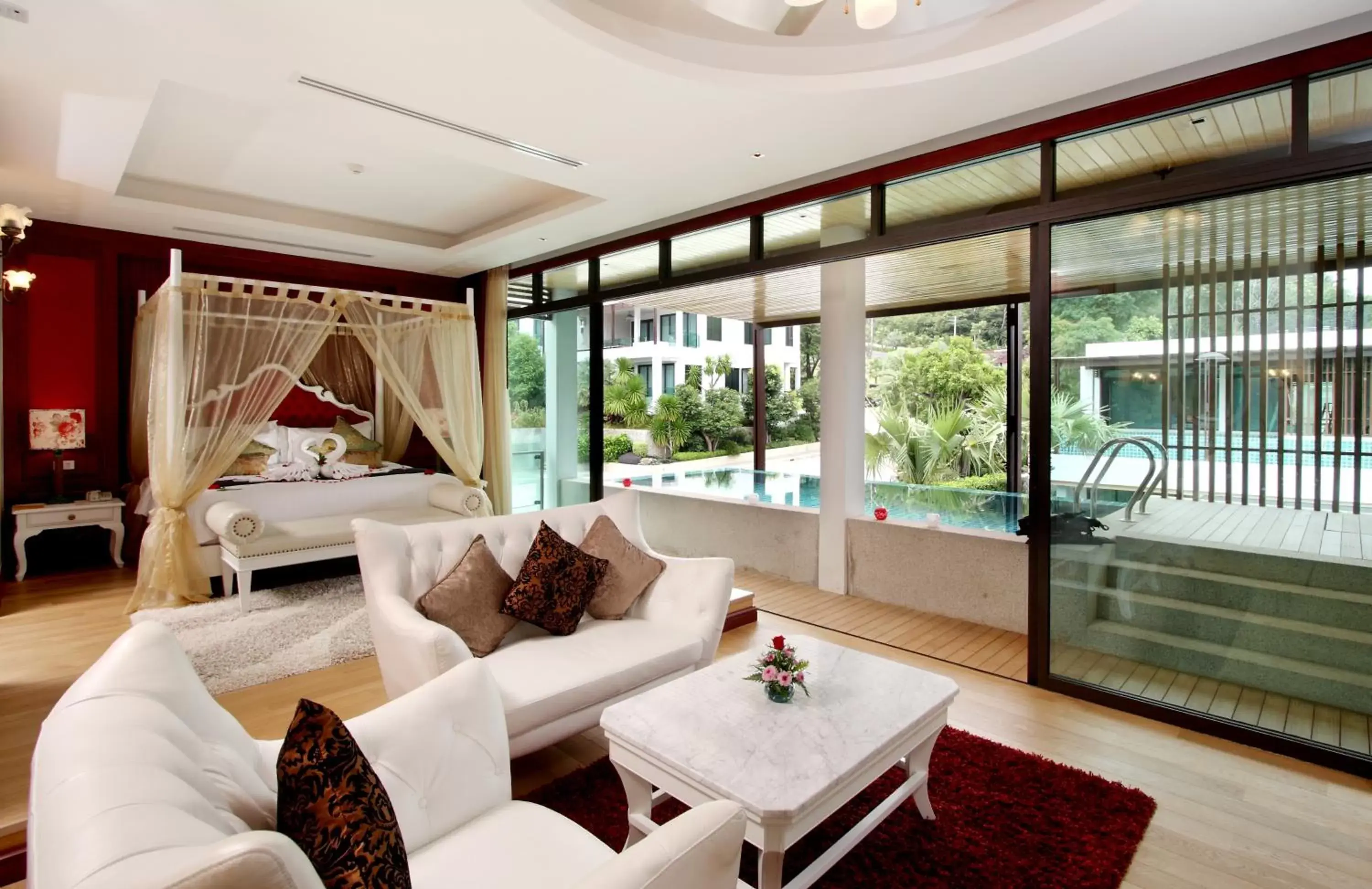 TV and multimedia, Seating Area in Wyndham Sea Pearl Resort, Phuket