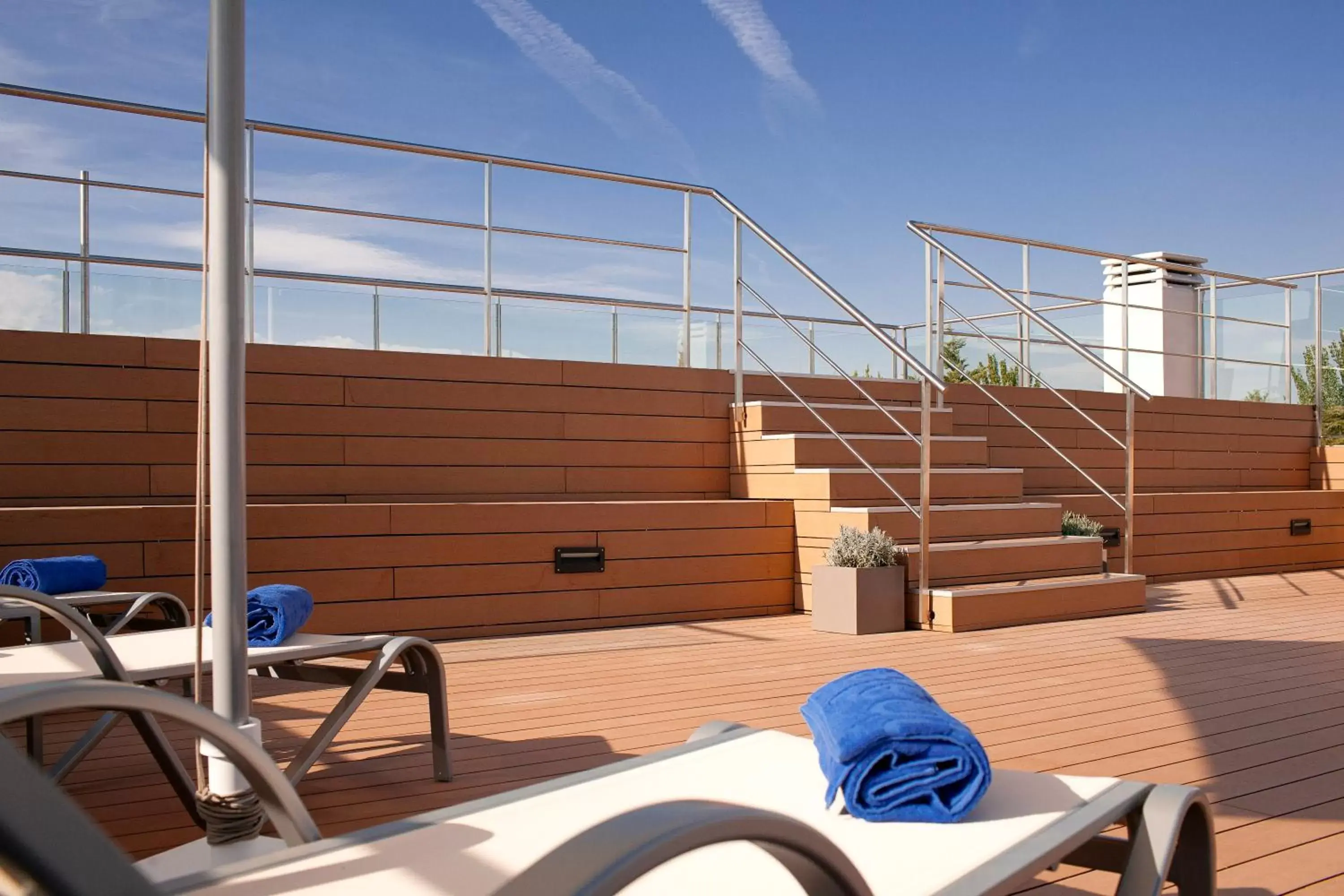 Swimming pool in Globales Acis y Galatea Swimming pool in Globales Acis y Galatea