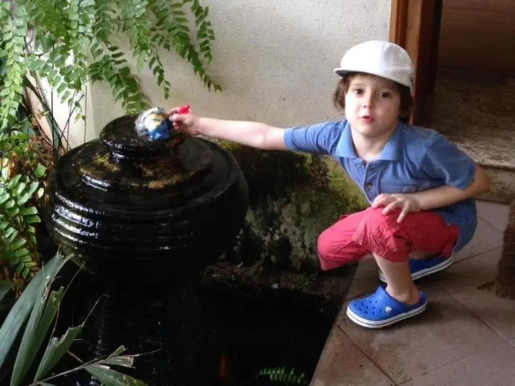 Children in Silvikris Villa