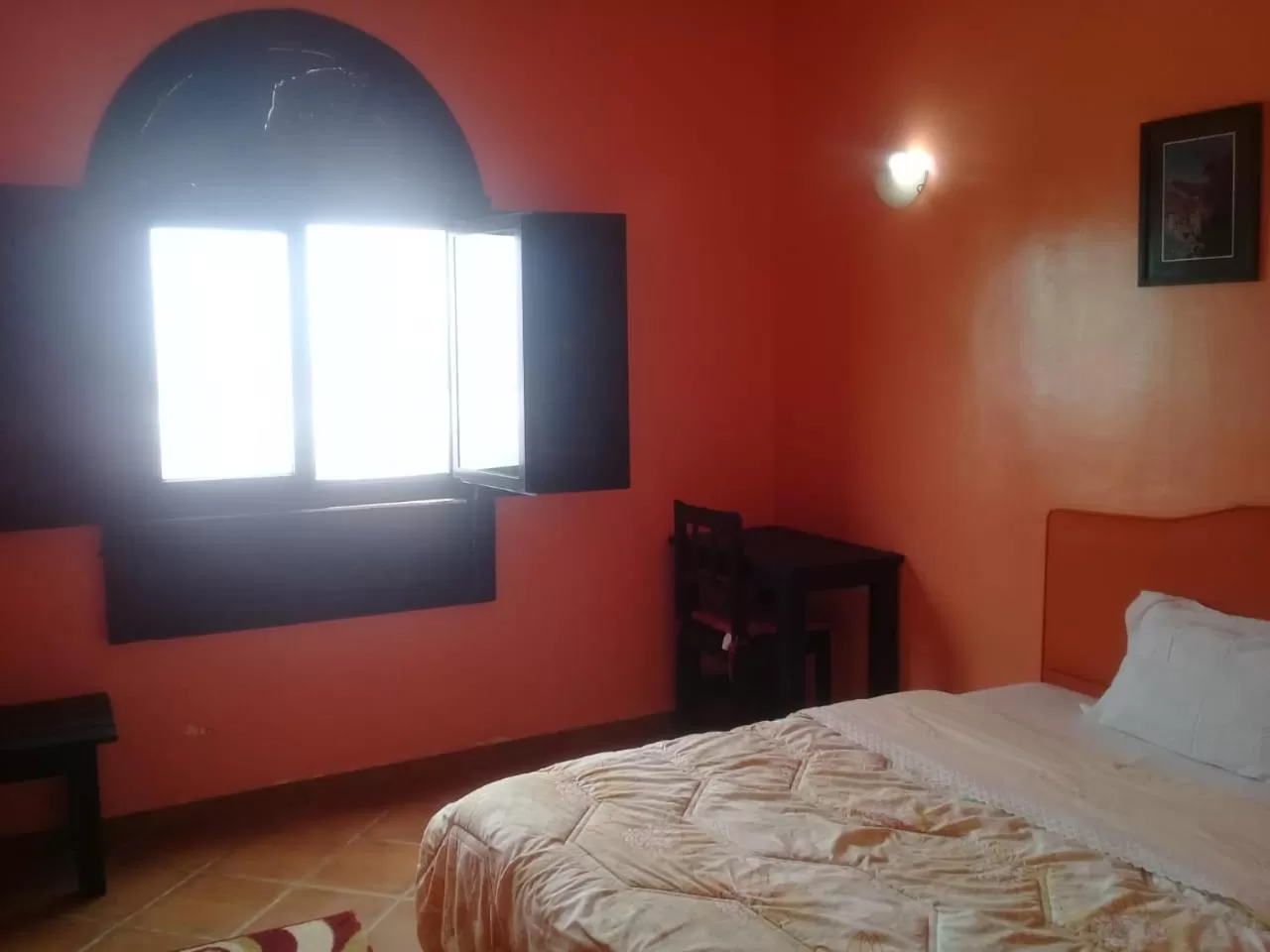 Bed in Hôtel La Corniche